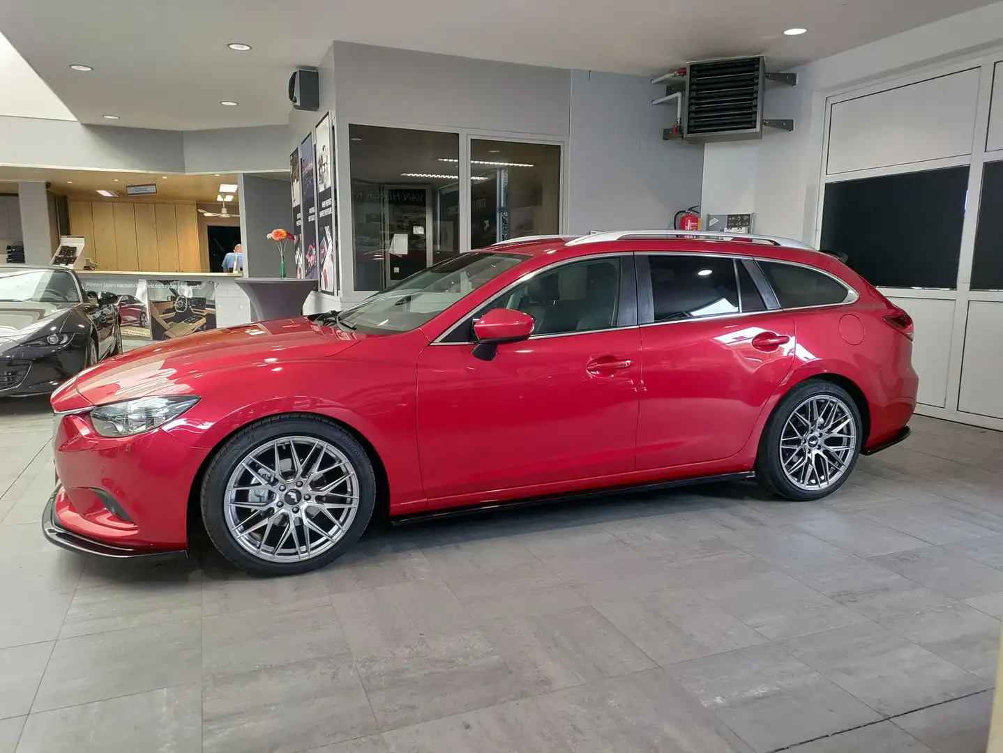 Mazda 6 2.0 SKYACTIV-G Executive Sport Rot - 2