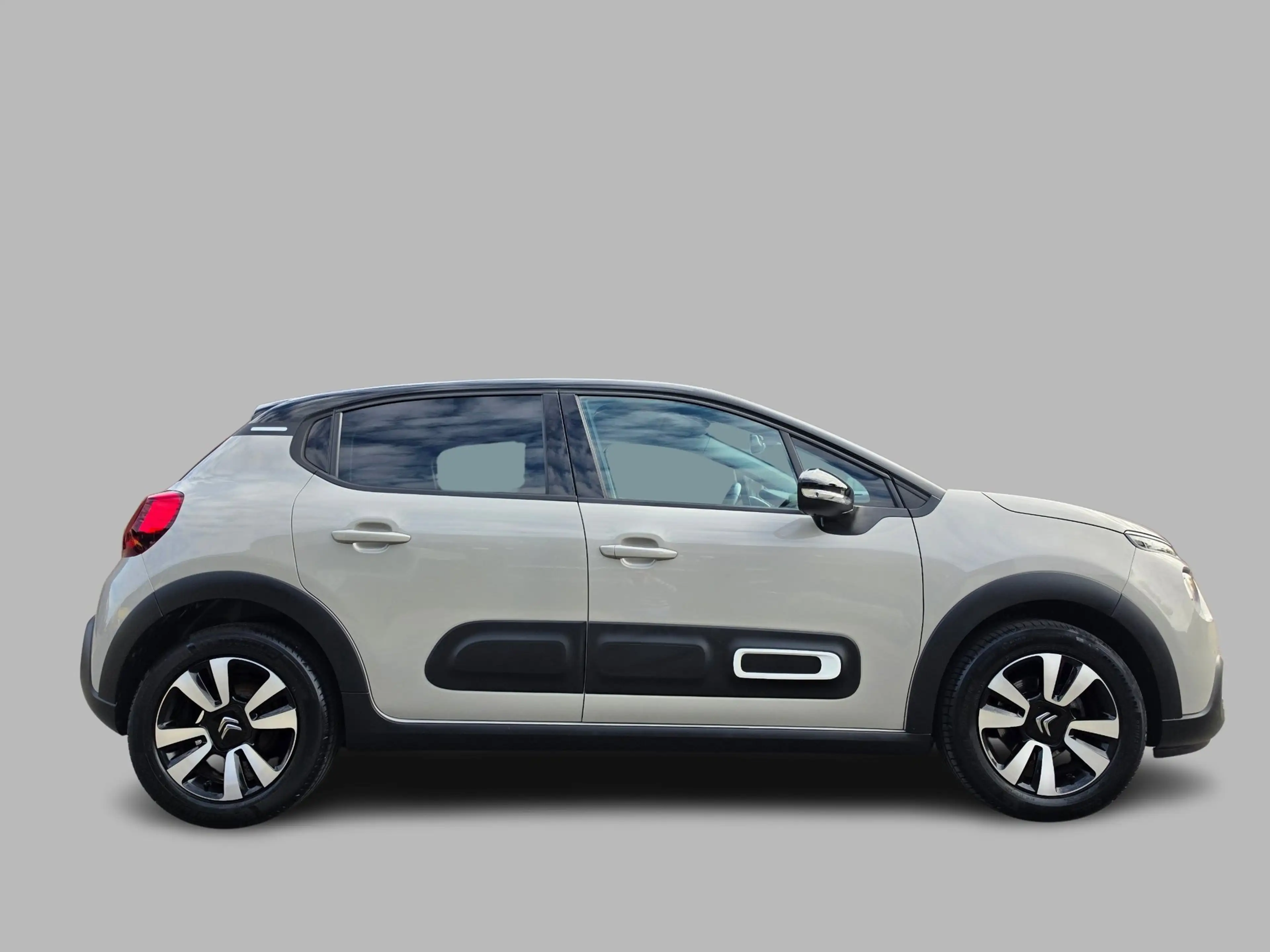 Citroen C3 1.2 PureTech Shine Carplay, LED, Cruise — photo 6