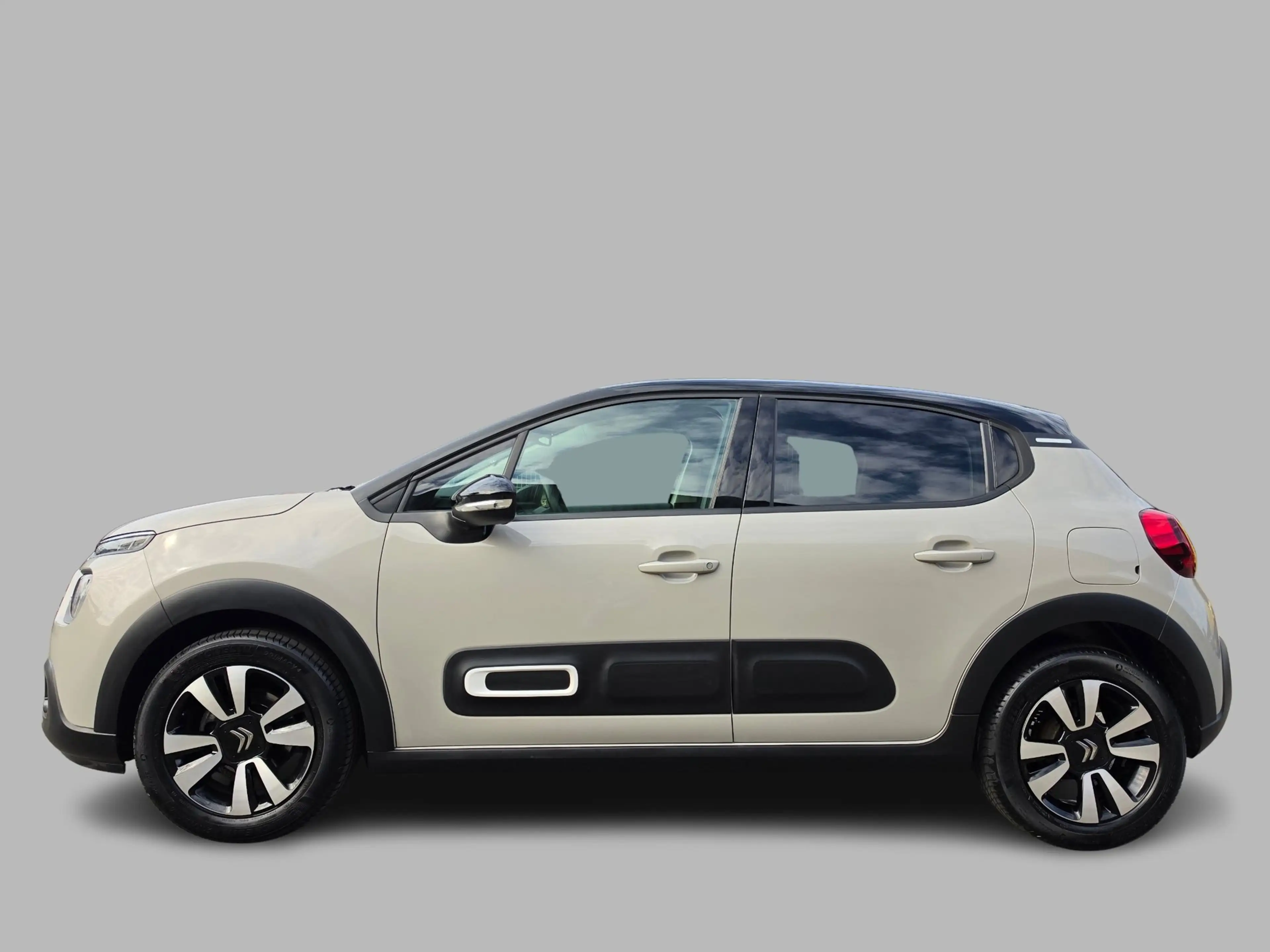 Citroen C3 1.2 PureTech Shine Carplay, LED, Cruise — photo 7