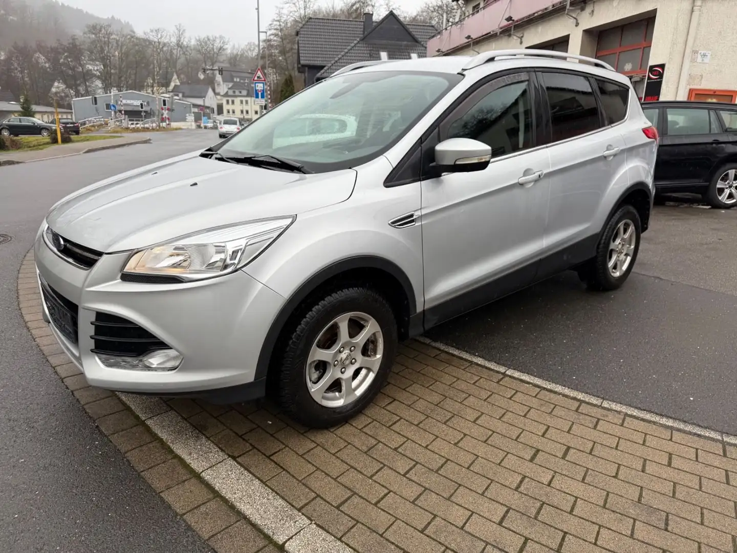 Ford Kuga Titanium 4x4 Klimaaut.,Navi,PDC,SHZ,AHK,Tüv Plateado - 1