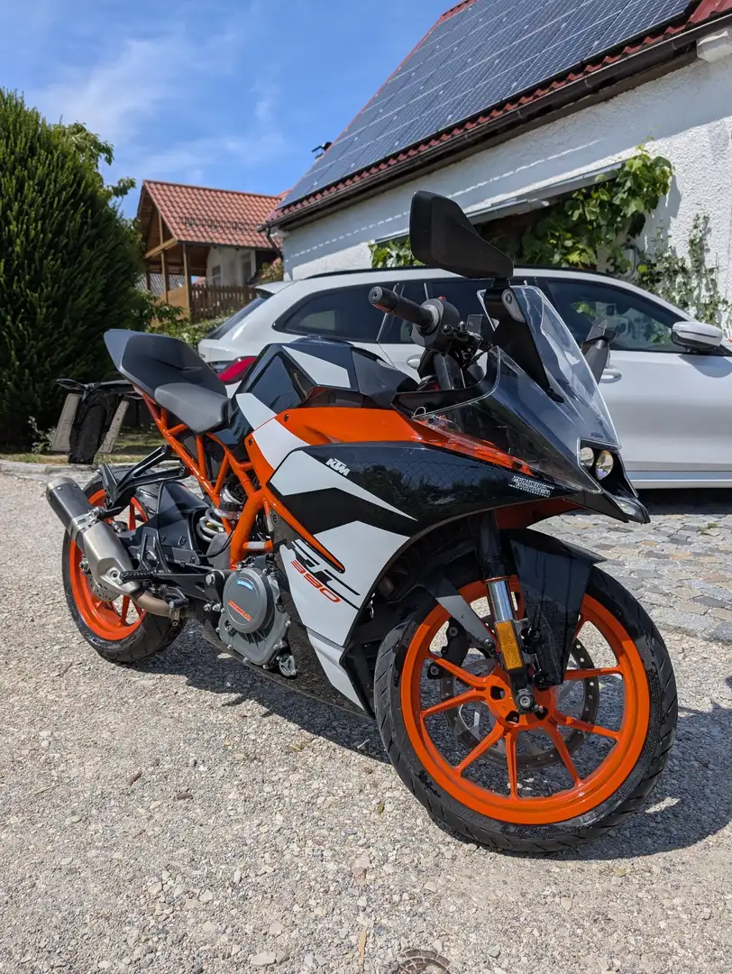 KTM RC 390 Orange - 1