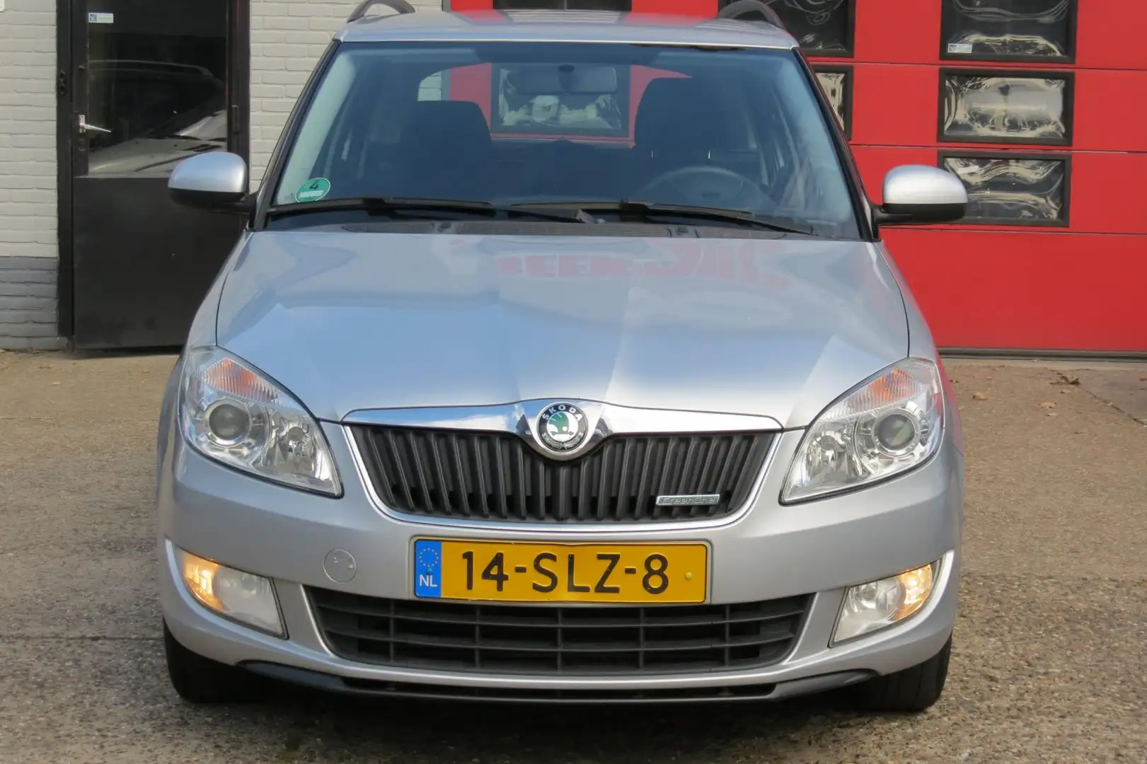 Skoda Fabia Combi 1.2 TDI Greenline , AIRCO, CR CONTROL Grijs - 2