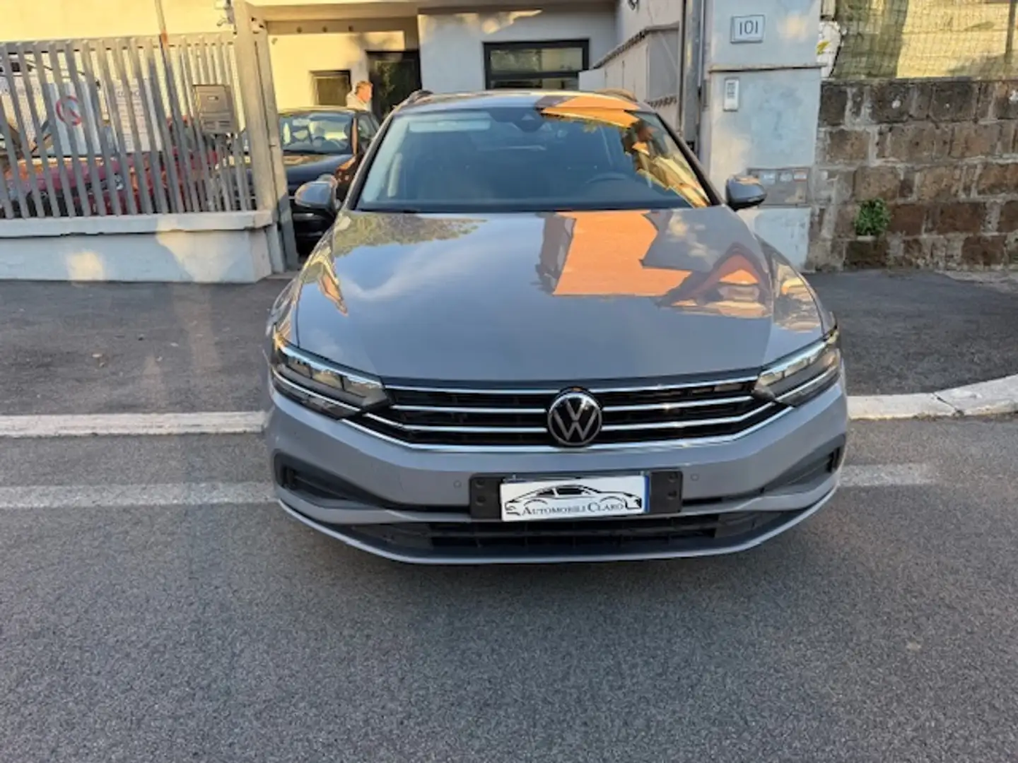 Volkswagen Passat Variant Passat Variant 2.0 TDI SCR 122 CV EVO DSG Business Grigio - 2