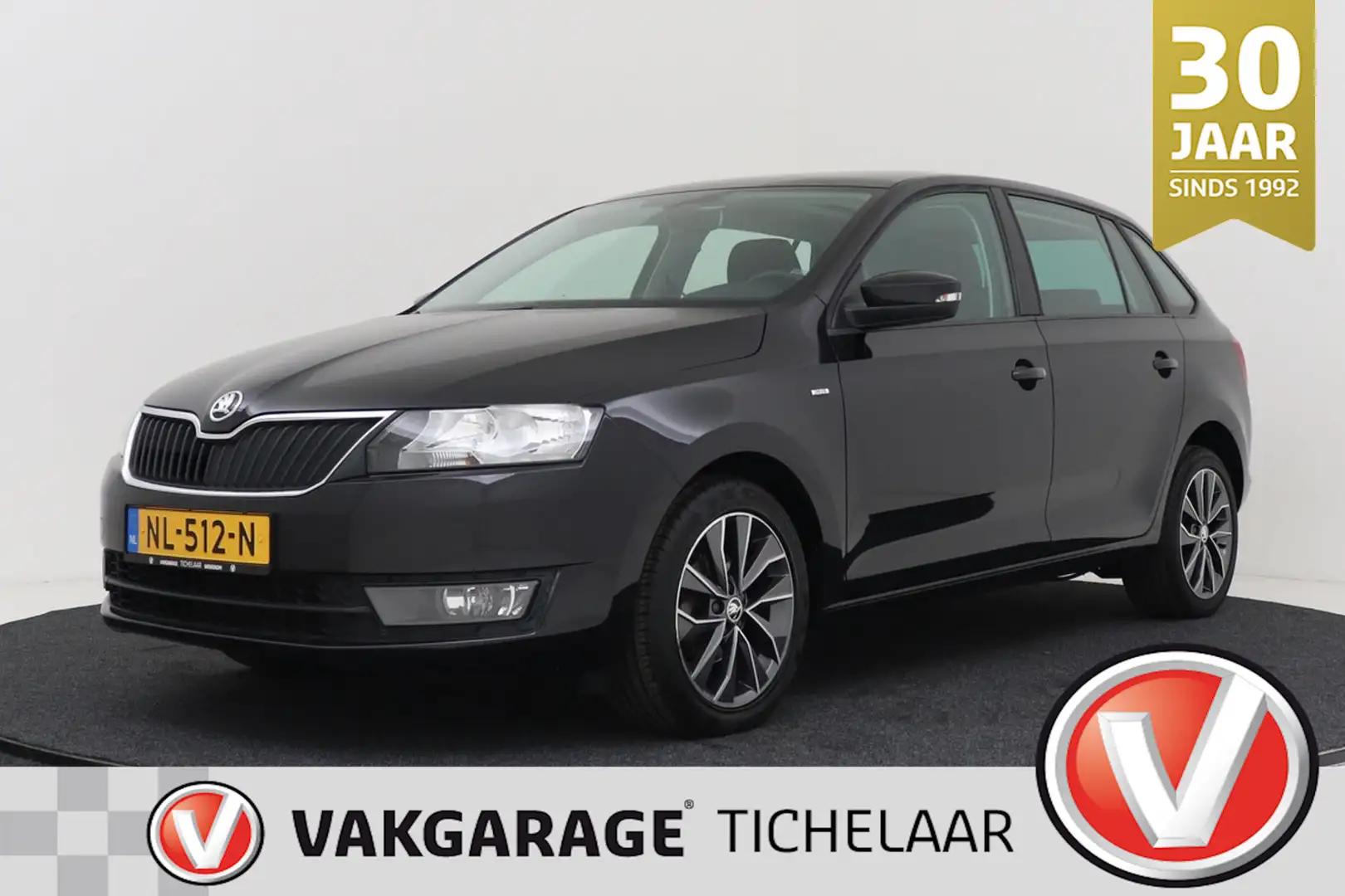 Skoda Rapid/Spaceback 1.2 TSI GT Drive | Panoramadak | Navigatie | Stoel Zwart - 1