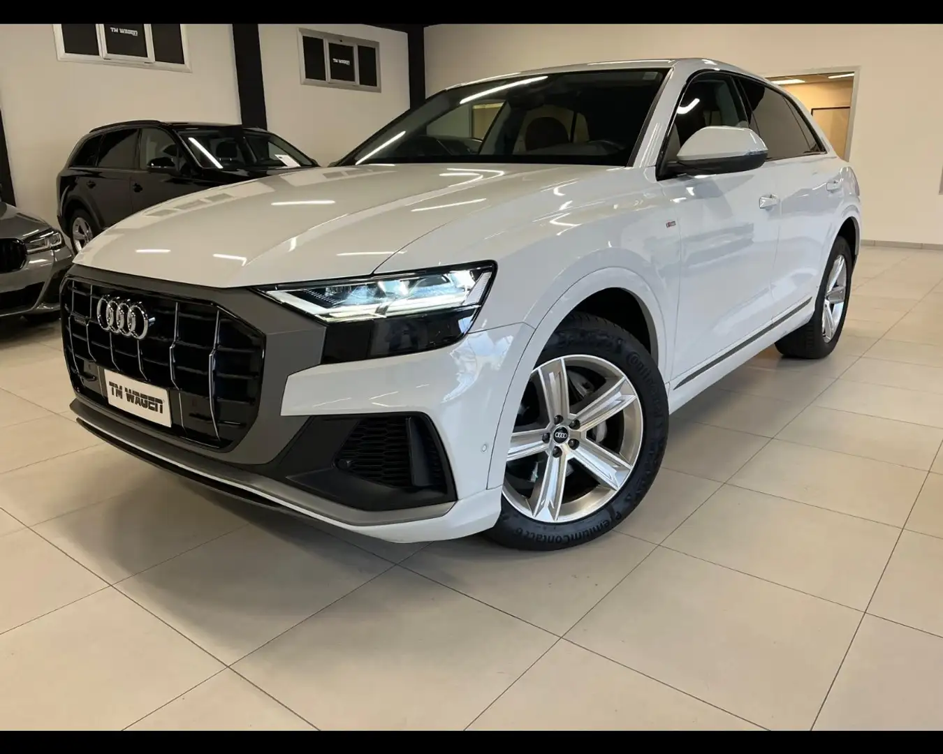 Audi Q8 50 TDI 286 CV quattro tiptronic Sport Weiß - 1