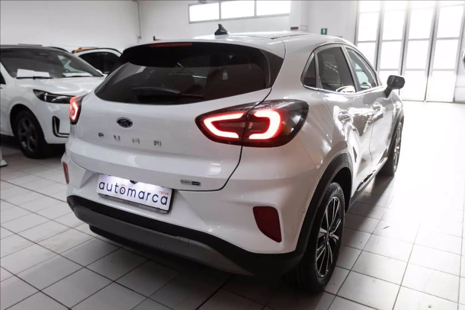 Ford Puma 1.0 ecoboost h Titanium s&s 125cv auto Bianco - 2