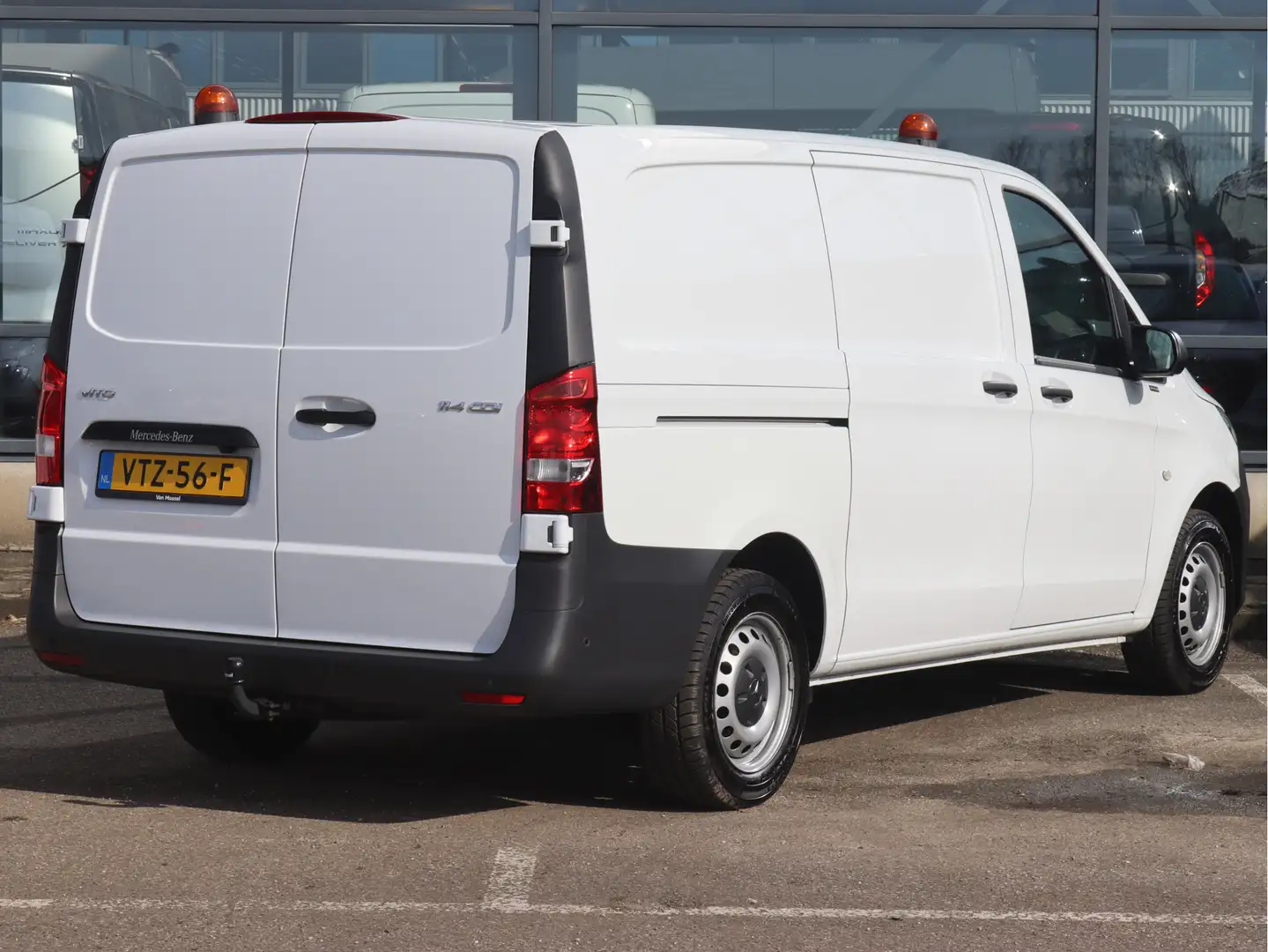 Mercedes-Benz Vito 114 CDI L2 | AIRCO/NAVI/CAMERA/CRUISE/TREHKAAK | C Blanc - 2