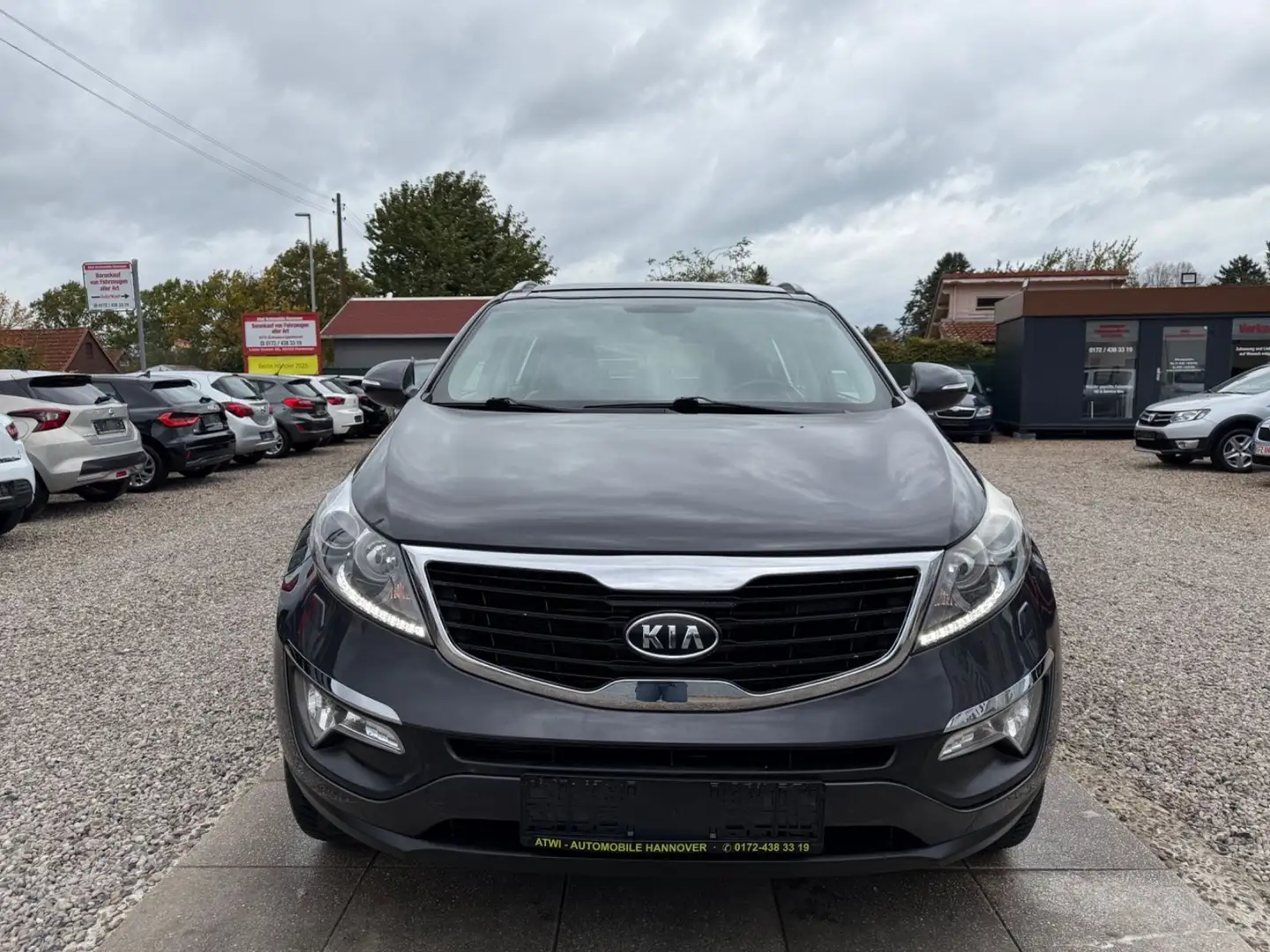 Kia Sportage 2,0 Vision 2WD Sportsitze Sport Lenkrad Grau - 2