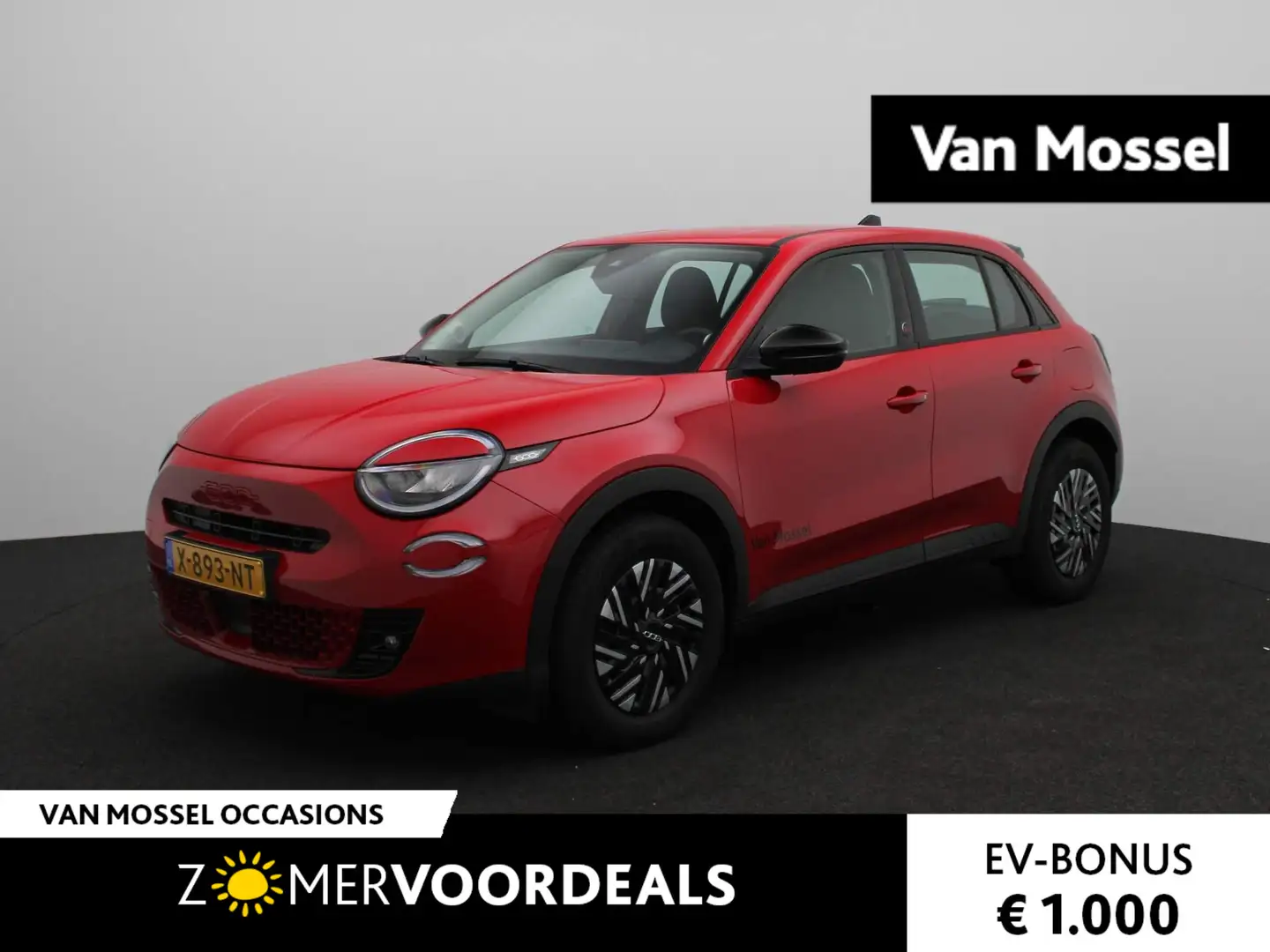 Fiat 600e RED 54 kWh | Android & Apple Carplay | Parkeersens Rood - 1