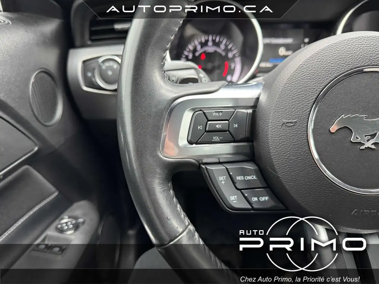 Ford Mustang снимка Ford Mustang