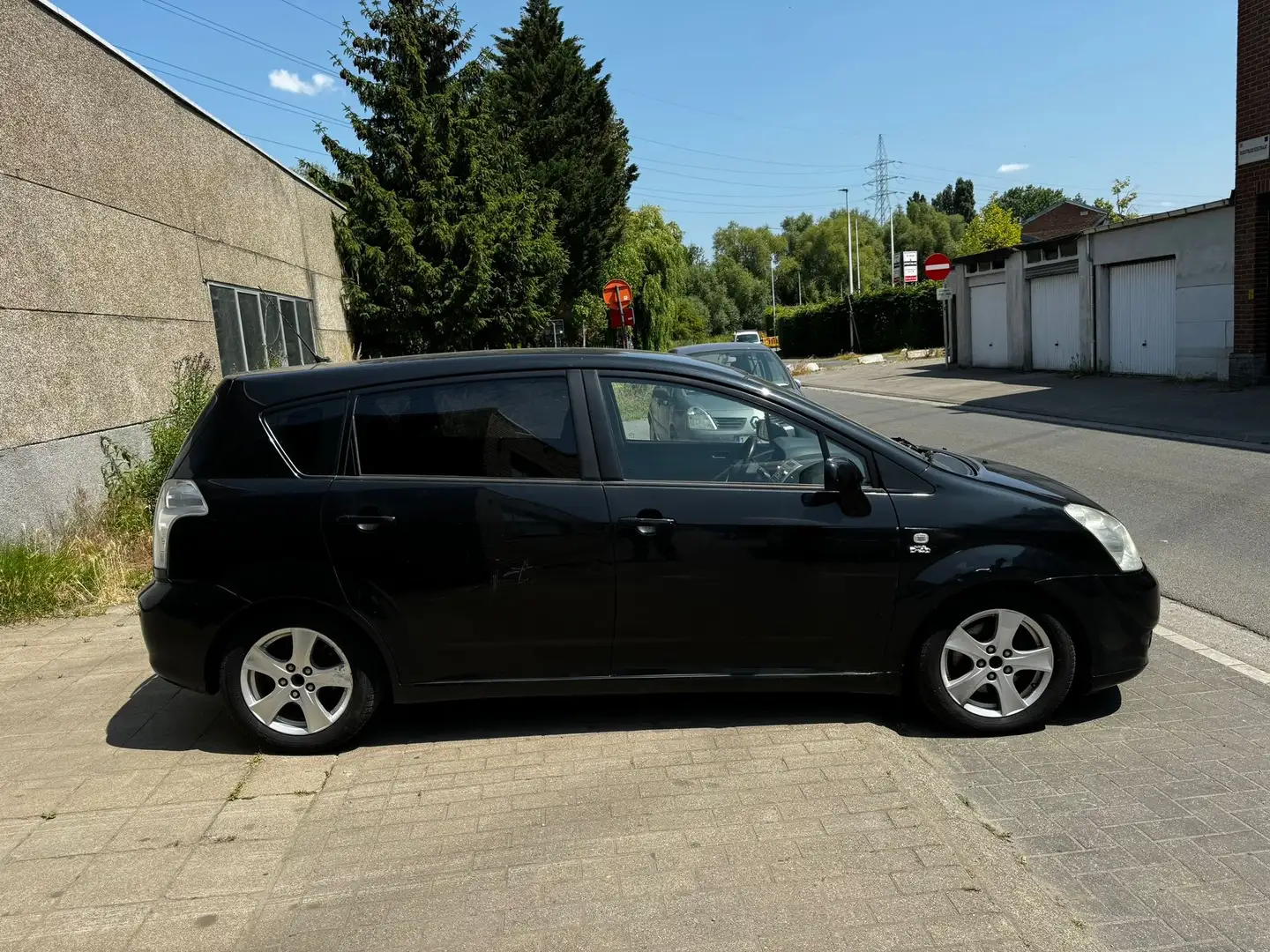 Toyota Corolla Verso 2.0 D4D airco digital 7 places jante alu Чорний - 2