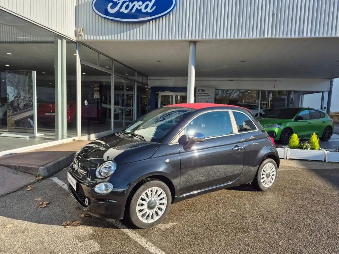 Fiat 500C 1.0 70ch BSG S\u0026S Pack Confort Schwarz - 2