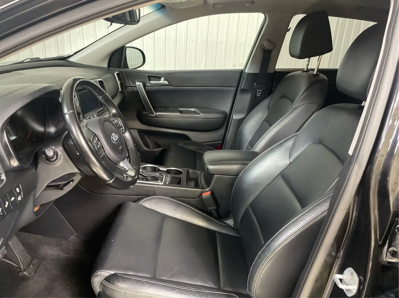 Kia Sportage снимка Kia Sportage