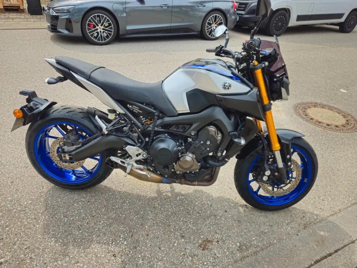 Yamaha MT-09 Albastru - 1