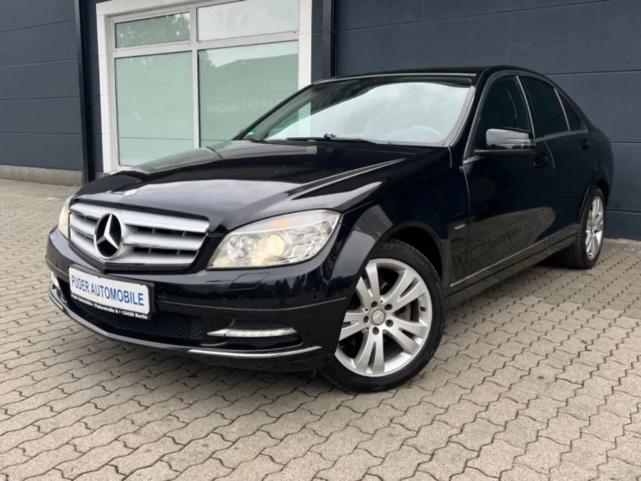 Mercedes-Benz C 300
