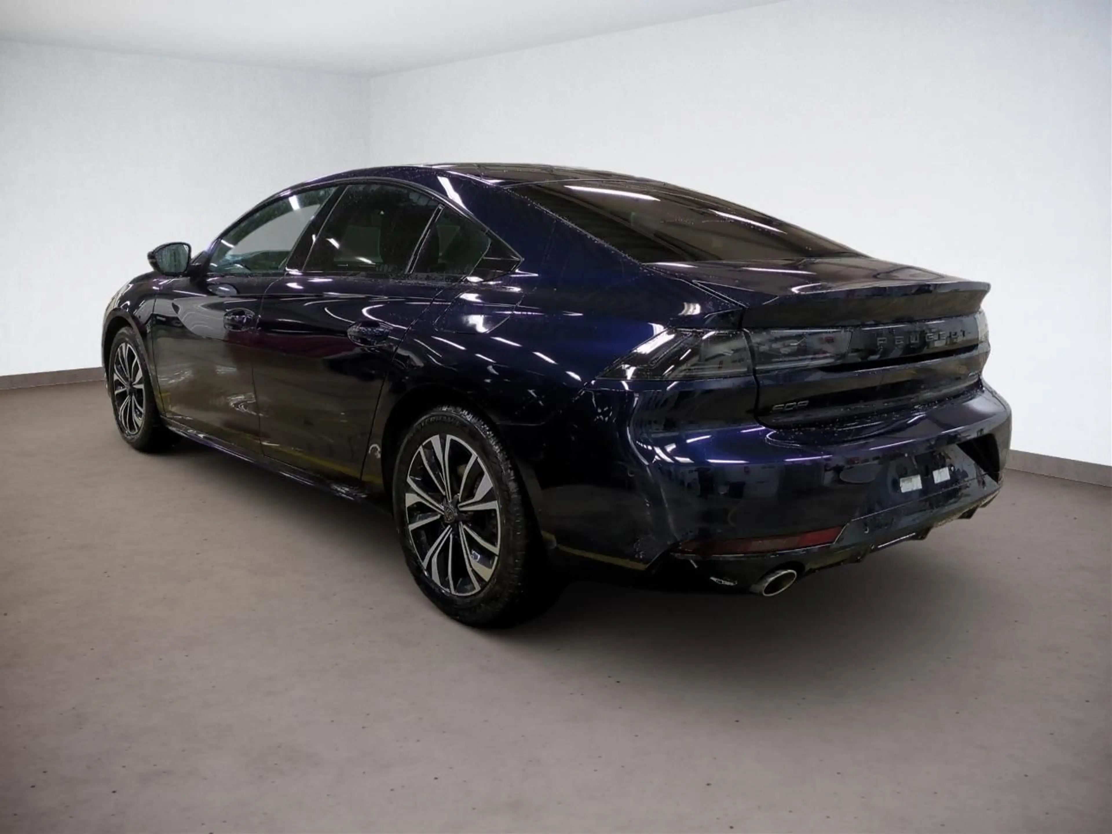 Peugeot 508 Allure Plug-In Hybrid 225 e-EAT8 ACC+AHK+LED — photo 5