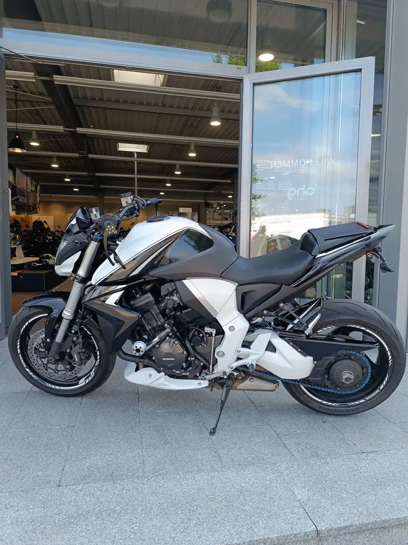Honda CB 1000 R mit 1 Jahr Gewährleistung Bílá - 2