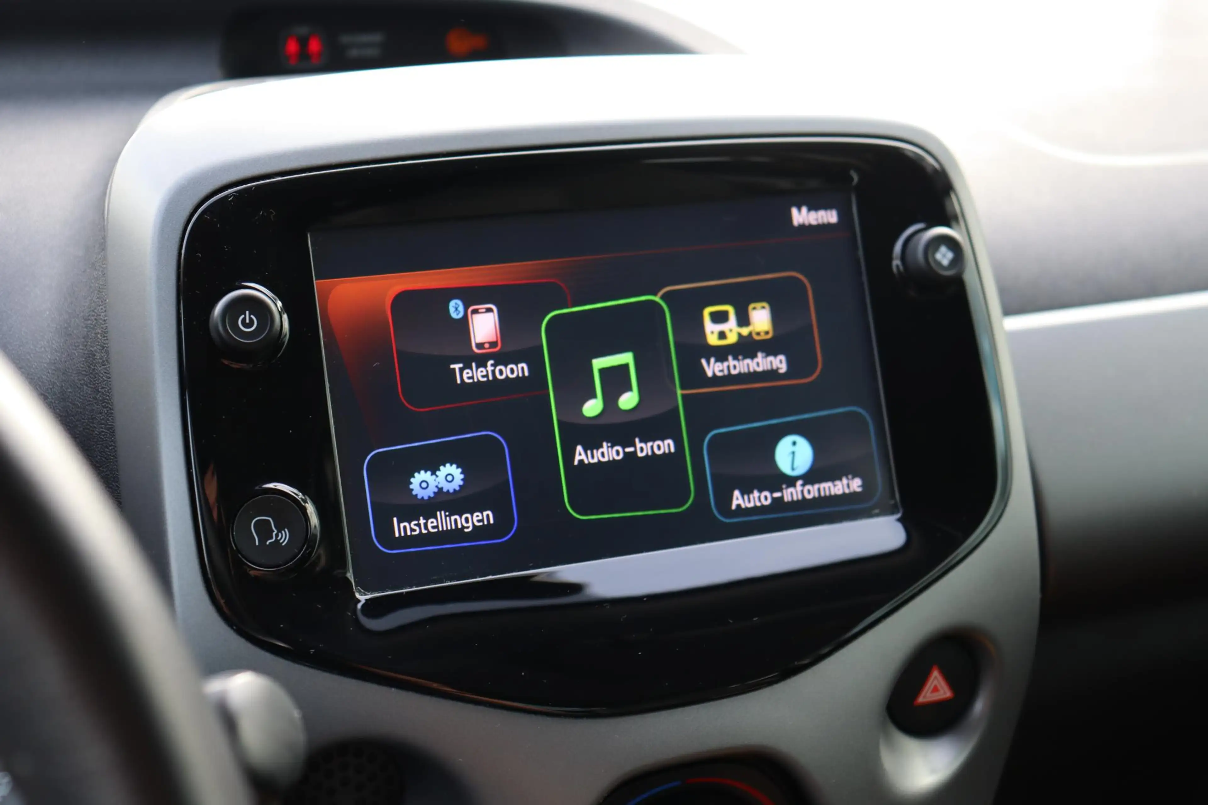 Toyota Aygo 1.0 VVT-i x-play Apple Carplay Android Auto, Camer — photo 10