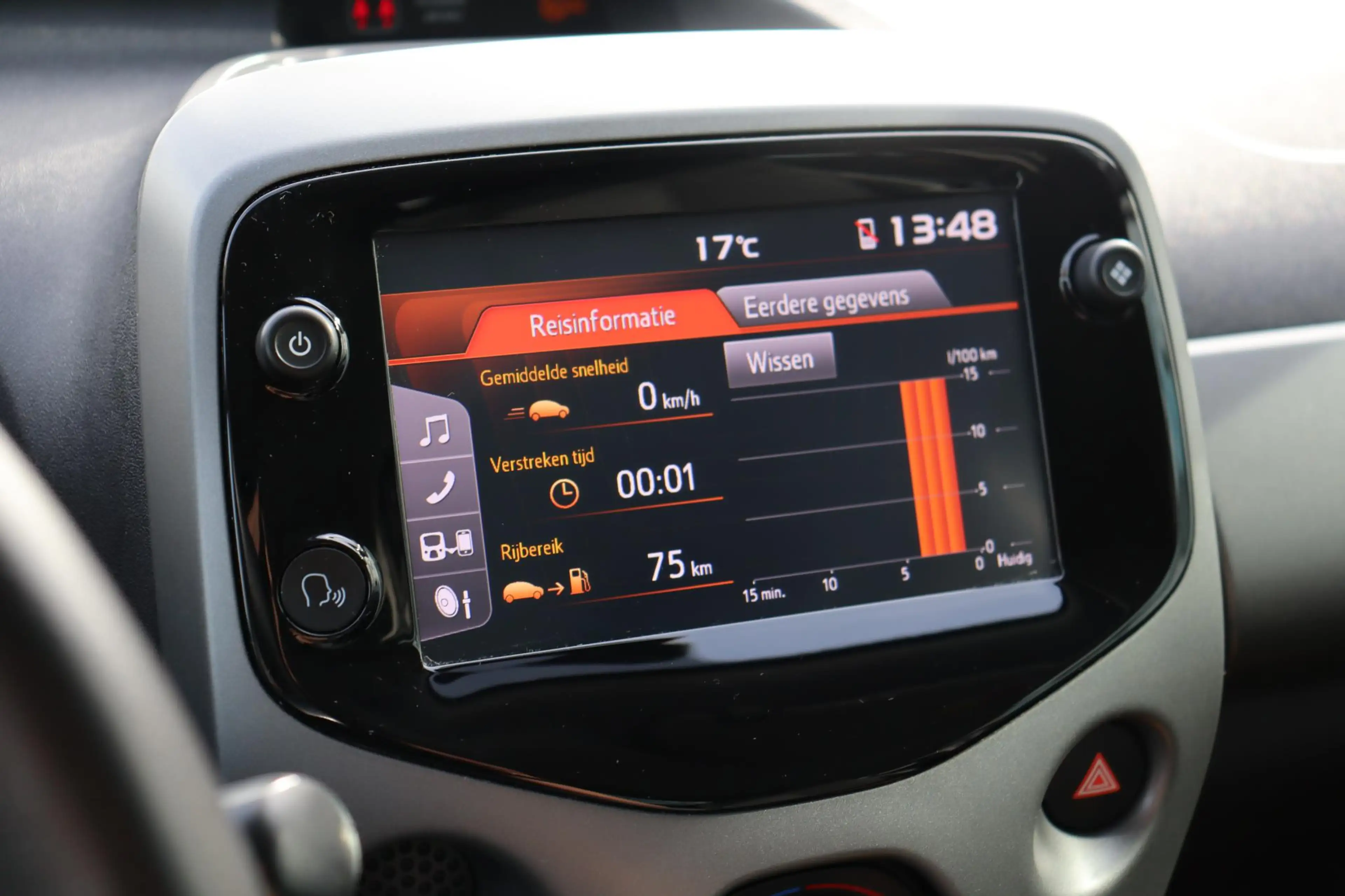 Toyota Aygo 1.0 VVT-i x-play Apple Carplay Android Auto, Camer — photo 9