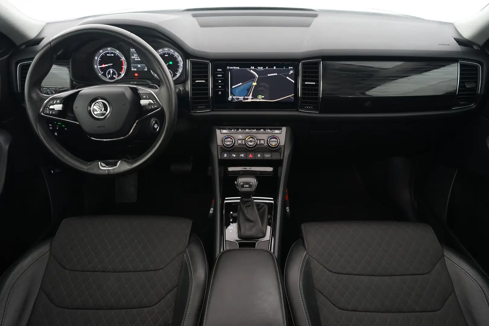 Skoda Kodiaq 1.5 TSI Business Edition Plus 7p. Zwart - 2