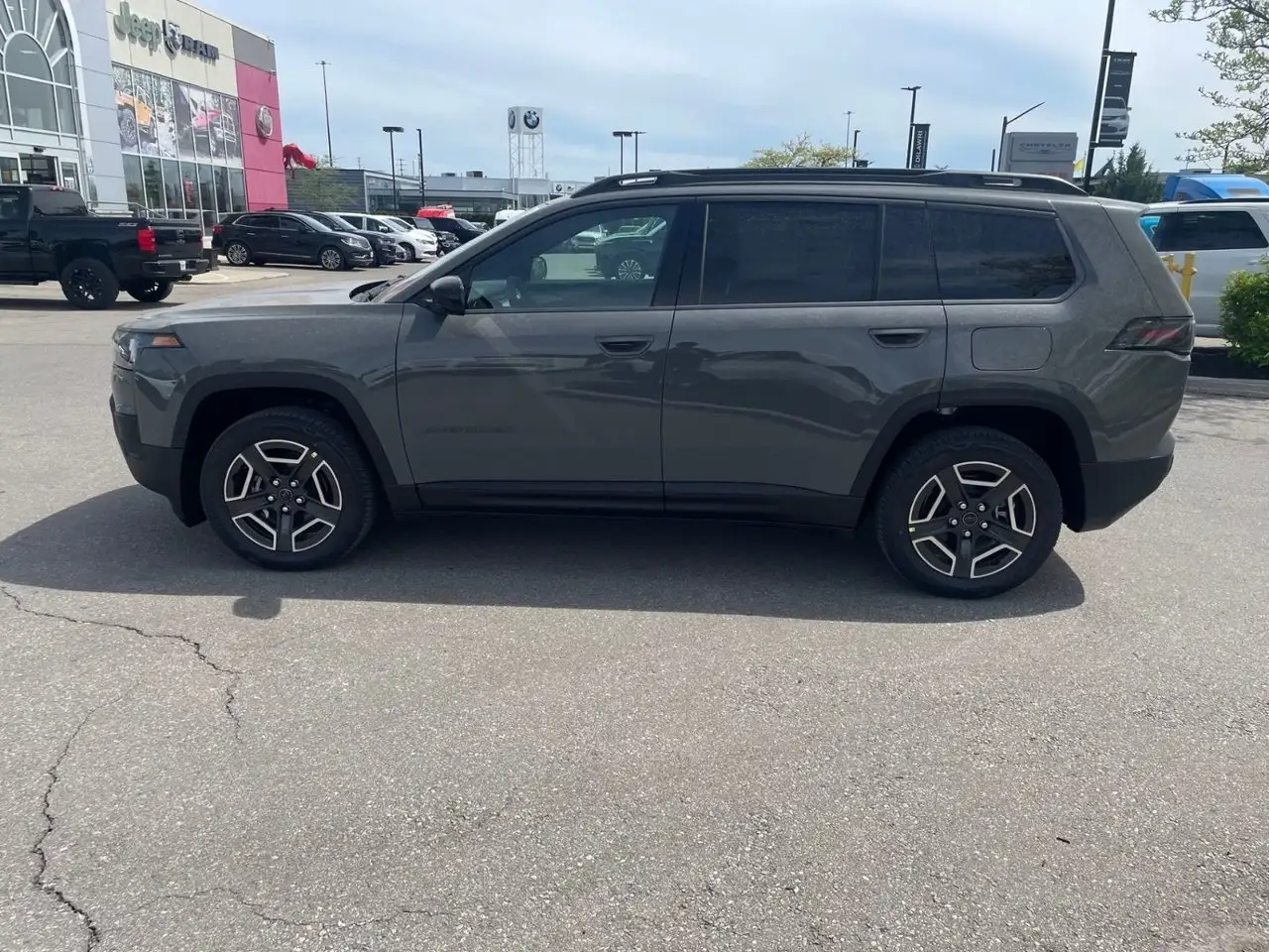 Jeep Cherokee снимка Jeep Cherokee