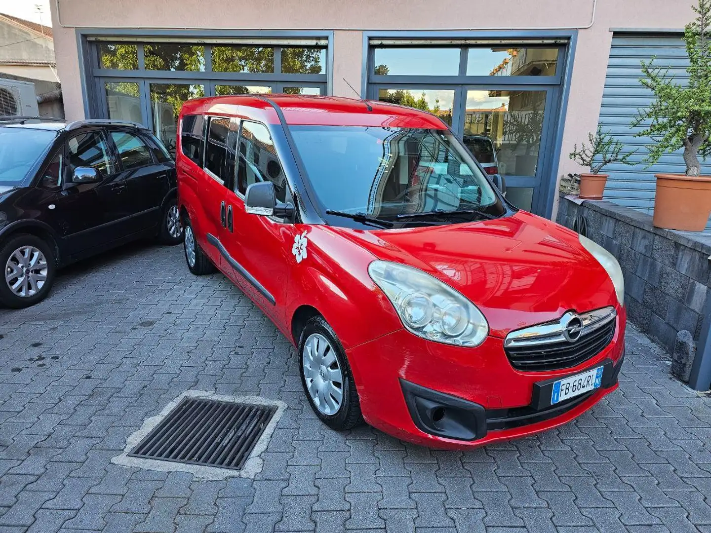 Opel Combo Rosso - 1