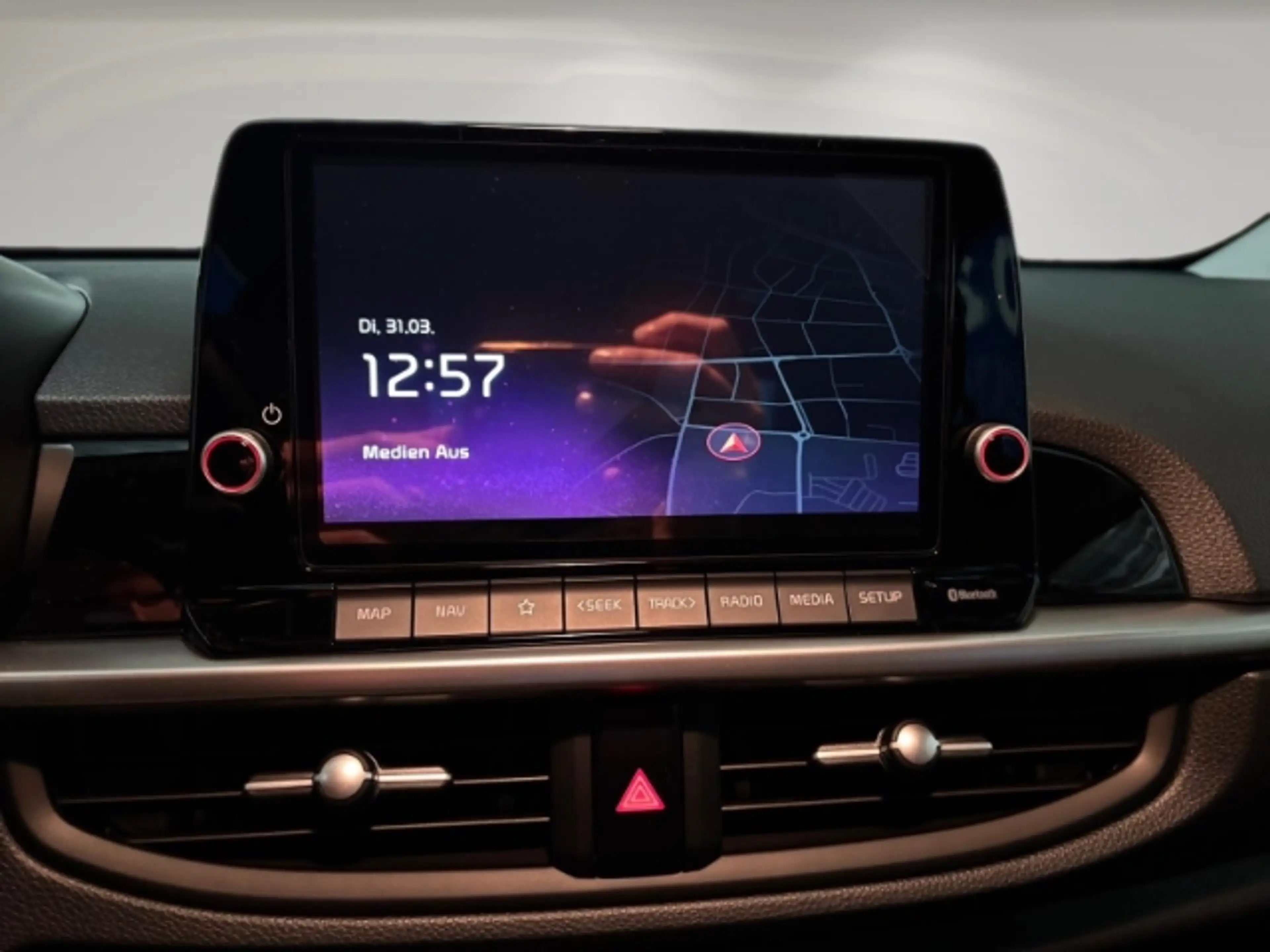 Kia Picanto Vision PE2 1.0 GDI AUTOMATIK NAVI,KAMERA — photo 9