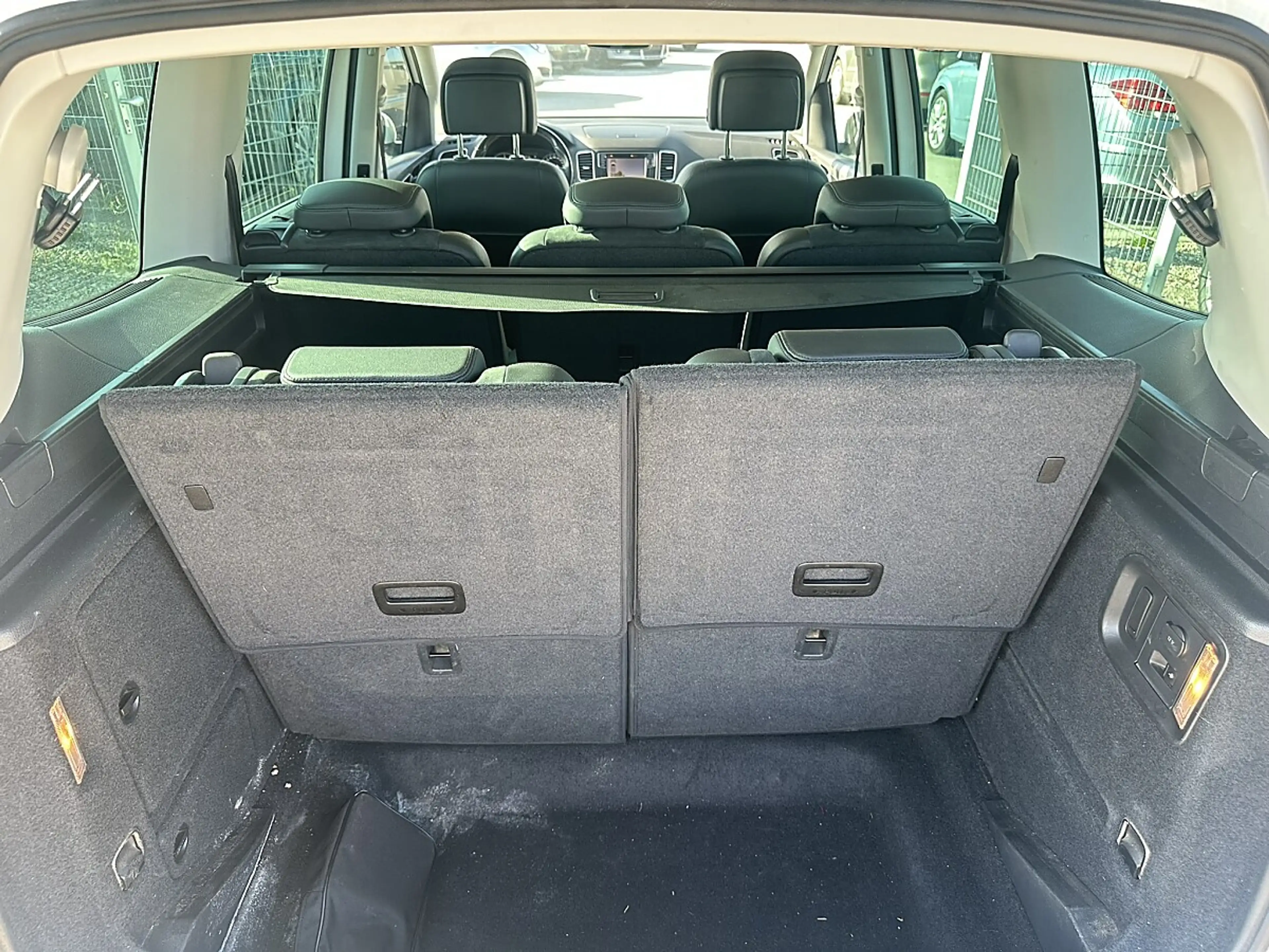SEAT Alhambra GT 2,0 TDI CR DSG *Vollausstattung* — photo 8