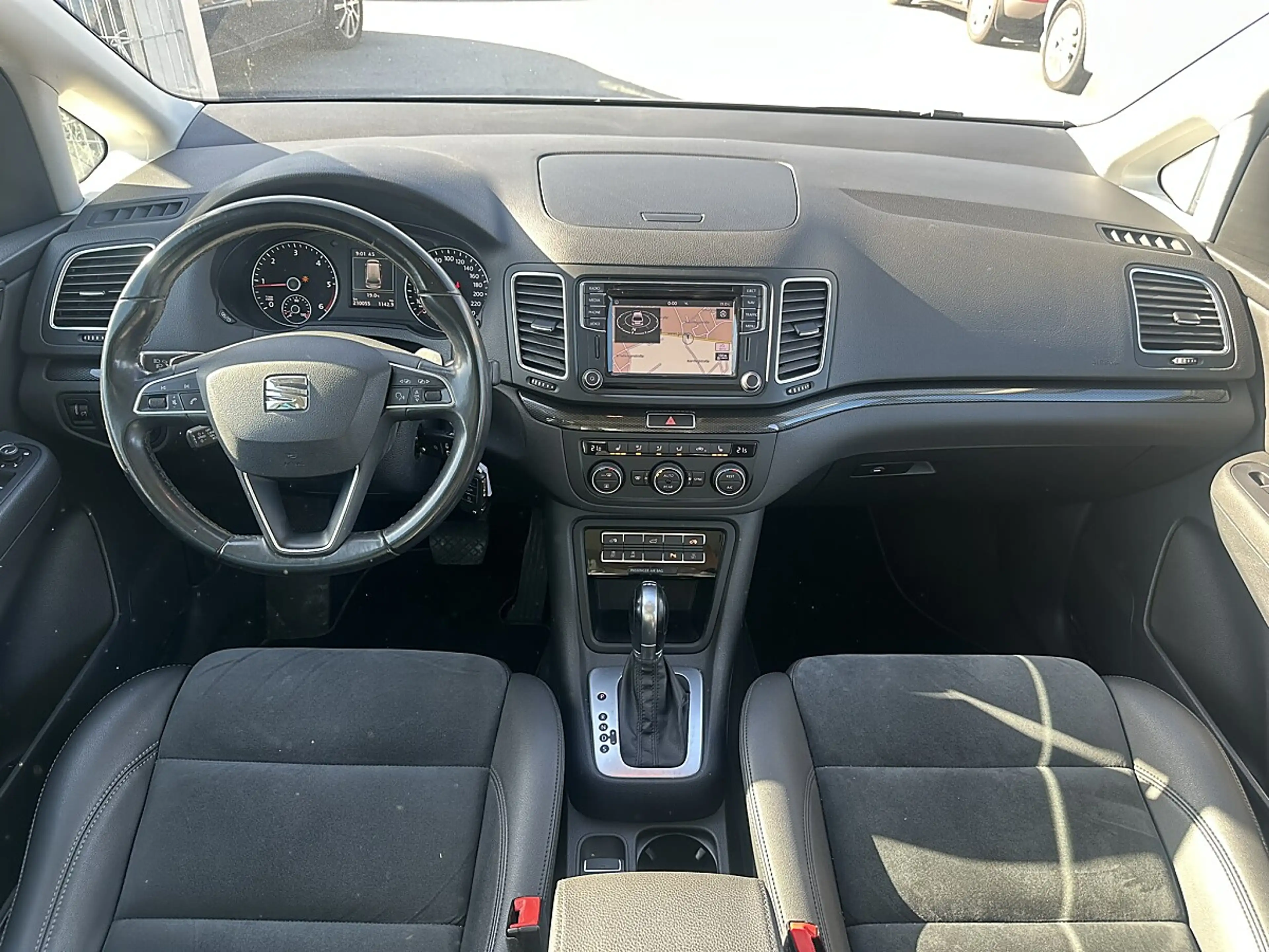 SEAT Alhambra GT 2,0 TDI CR DSG *Vollausstattung* — photo 9