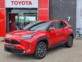 Toyota Yaris Cross 1.5 HYBRID DYNAMIC 17"LMV LED STUUR/STOELVERWARMIN Rood - thumbnail 1