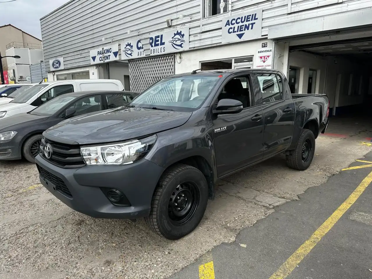 Toyota Hilux