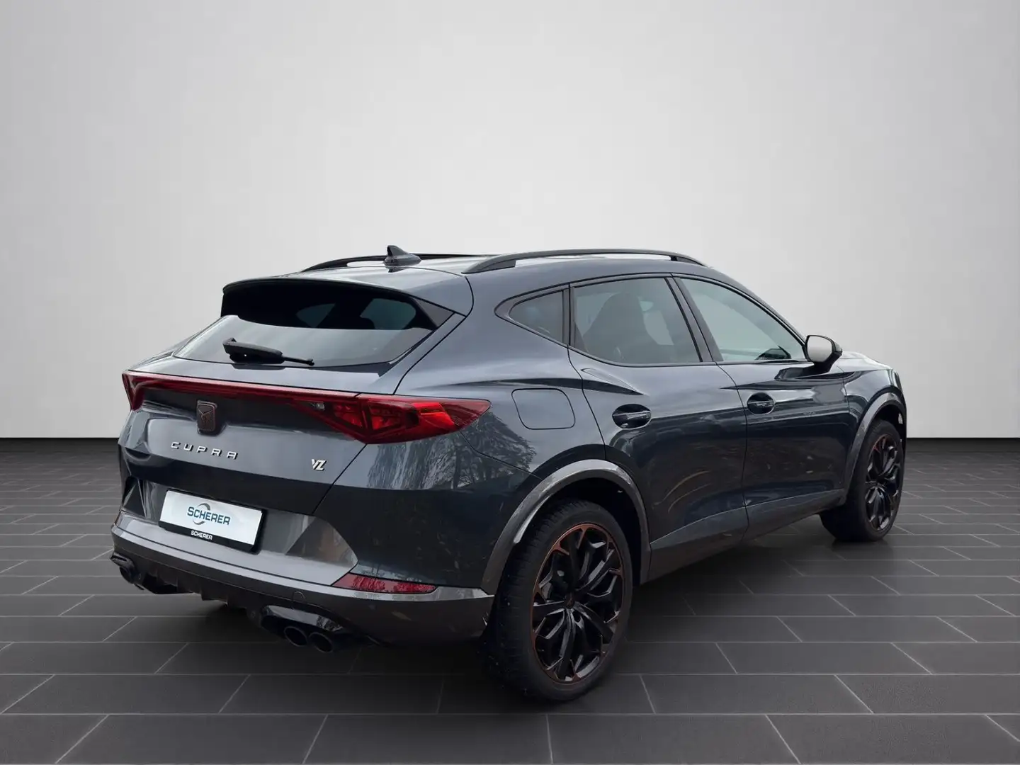 CUPRA Formentor VZ 2.0 TSI 4Drive AHK PANO LEDER KAMER Grau - 2