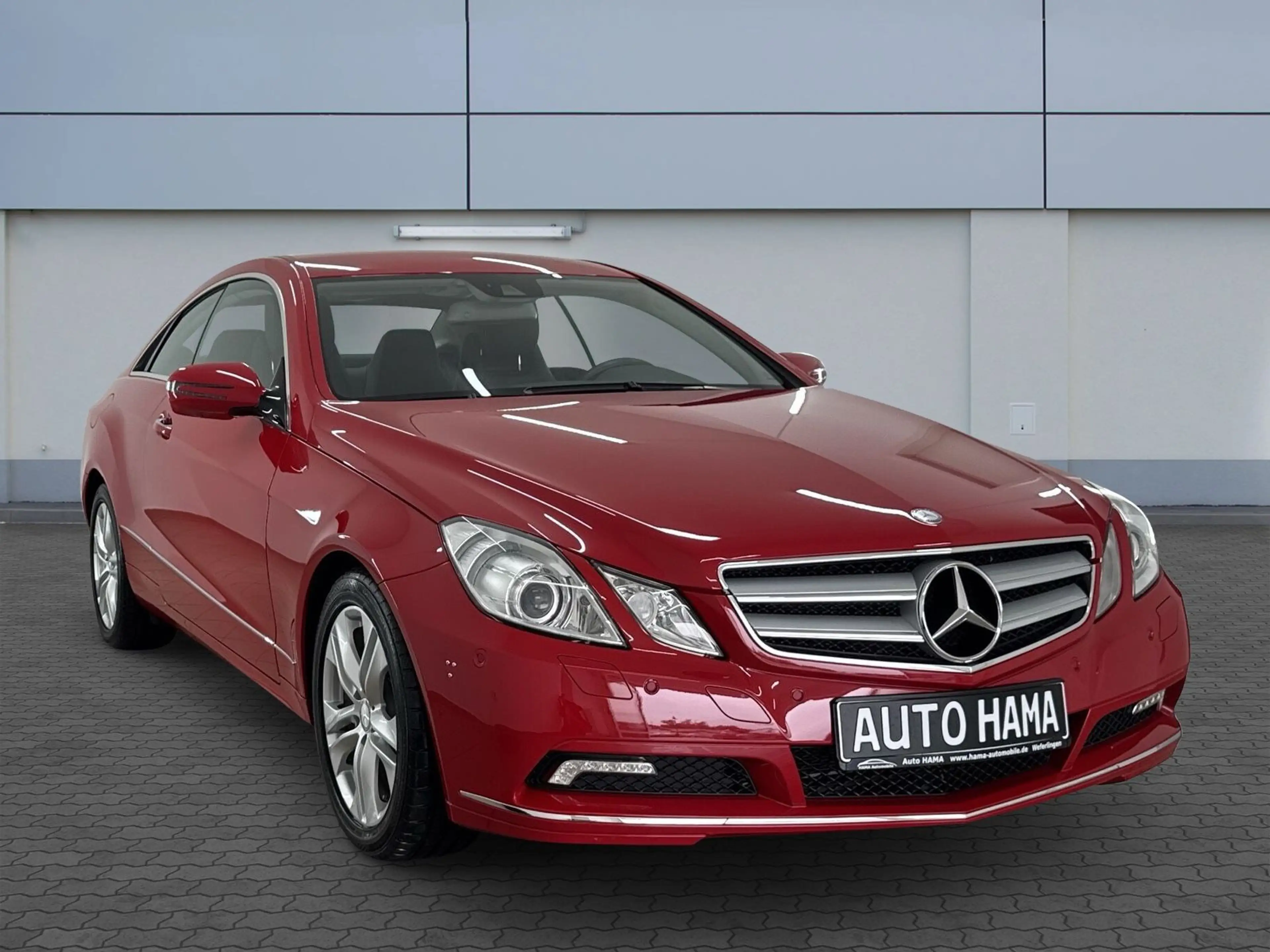 Mercedes-Benz E 350 AVANTGARDE*NAV*KAM*LEDER*NEUWAGENZUSTAND* — photo 5