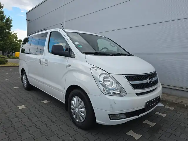 Hyundai H-1