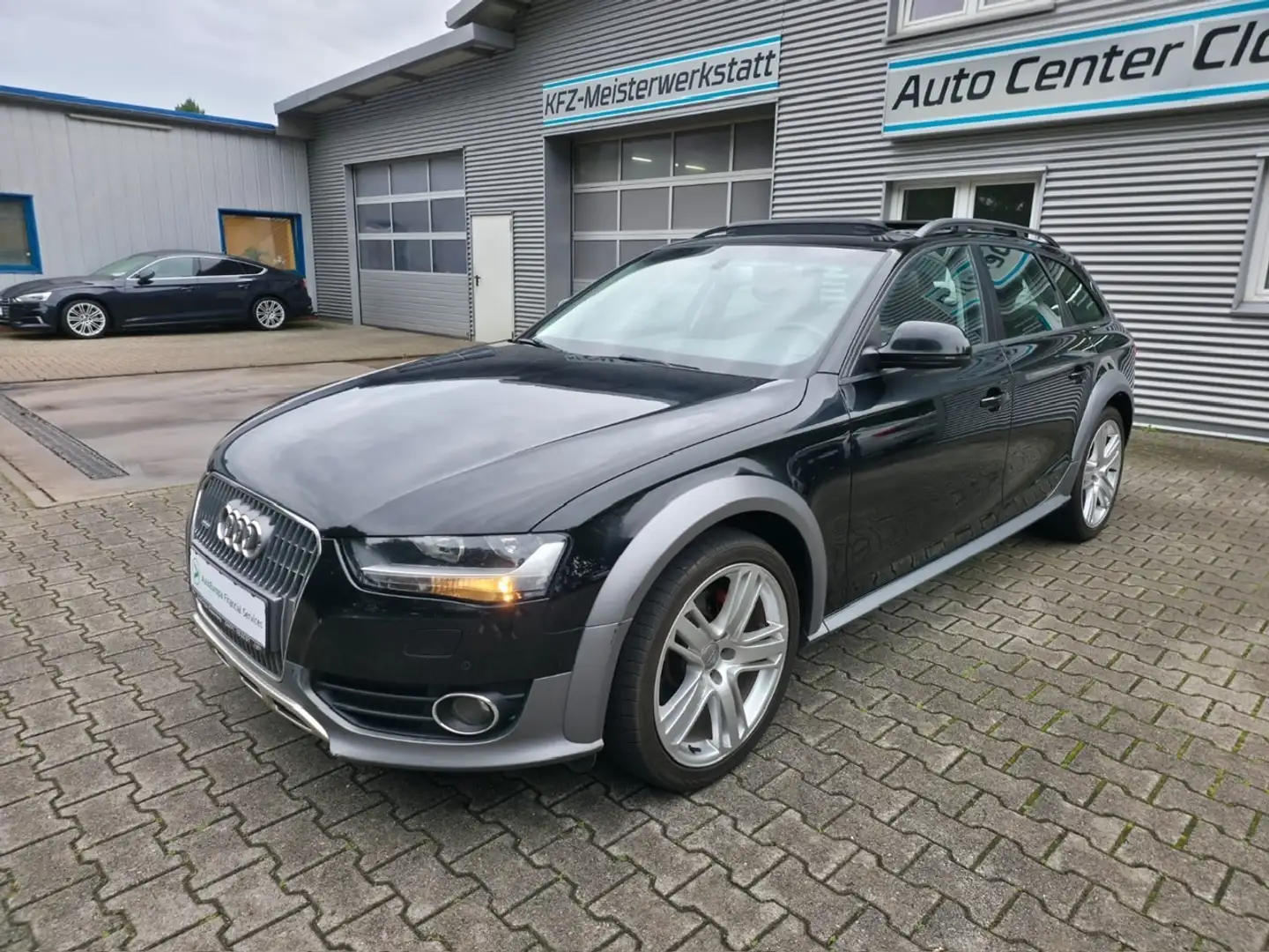 Audi A4 allroad 2.0 TDI quattro Чорний - 1