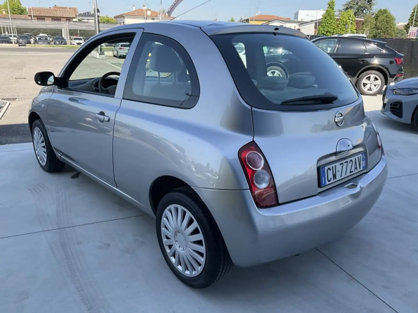Nissan Micra 1.2 16V 3 porte Jive Gris - 2