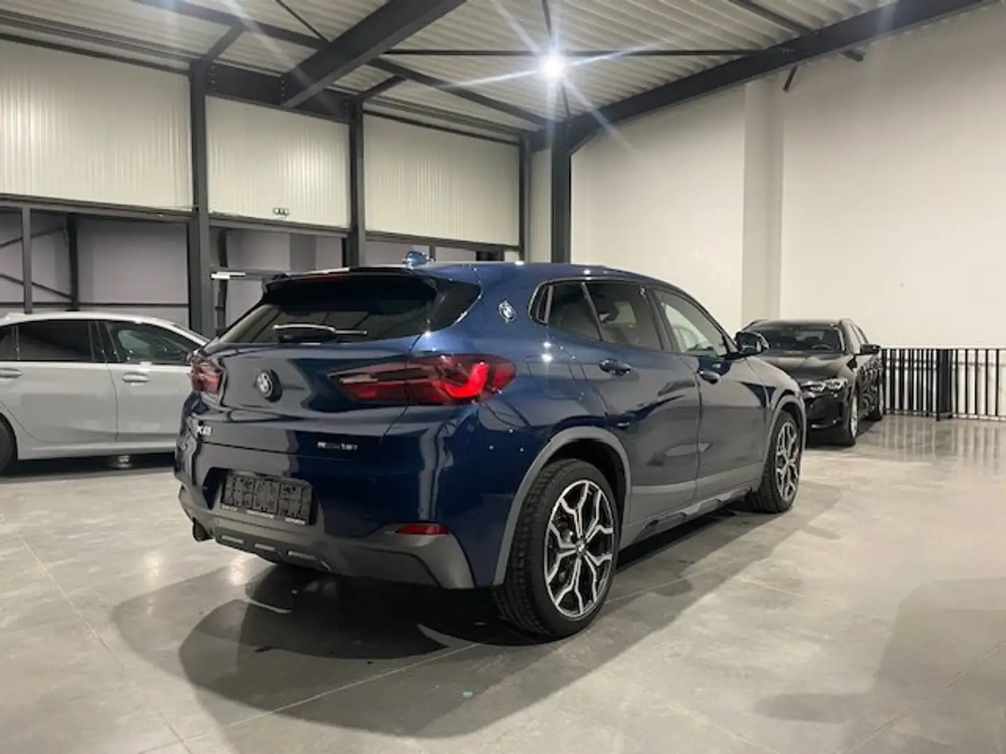 BMW X2 X2 sDrive18i Aut. M-Pack met Garantie Bleu - 2