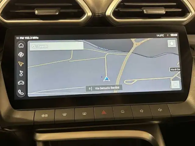 MG ZS view 17