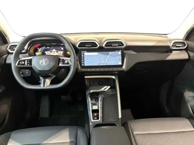 MG ZS view 13