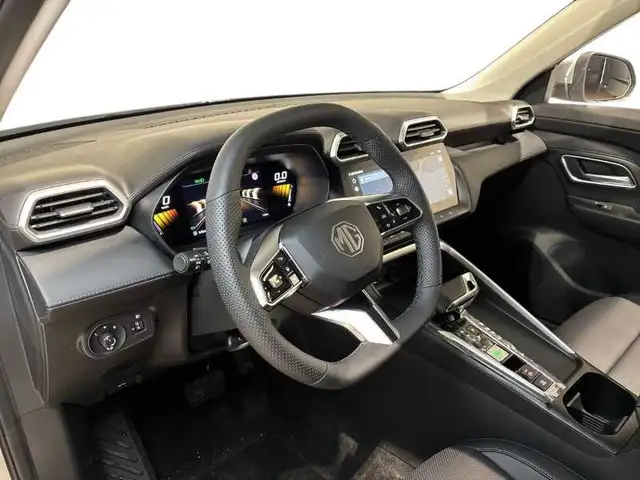 MG ZS view 11