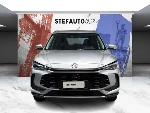 MG ZS view 4