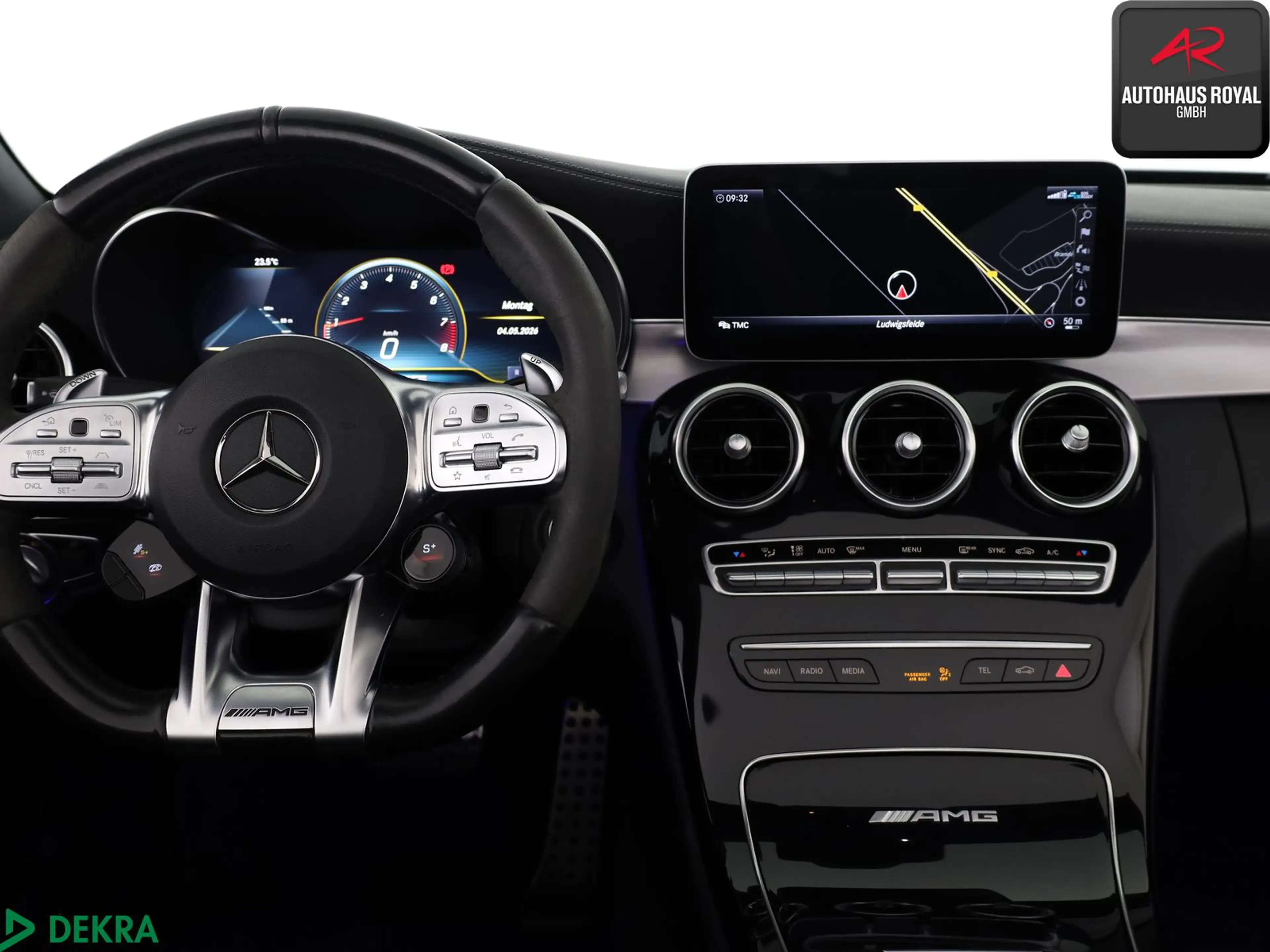 Mercedes-Benz C 63 AMG C 63 AMG Cabrio SPORTABGAS,BURMESTER,MULTIBEAM — photo 13