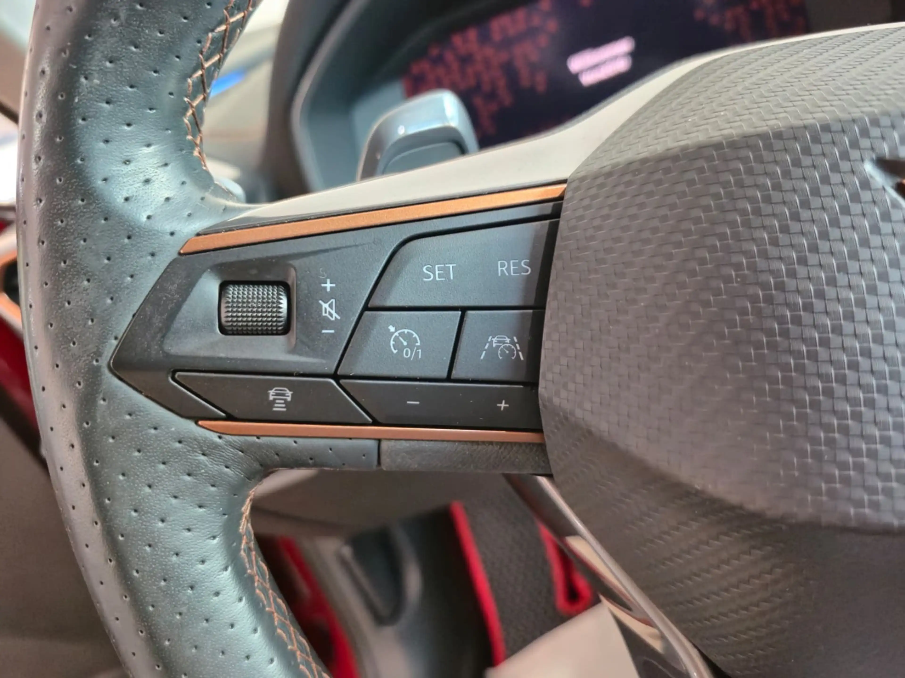 CUPRA Formentor DCC*360 Kamera — photo 11