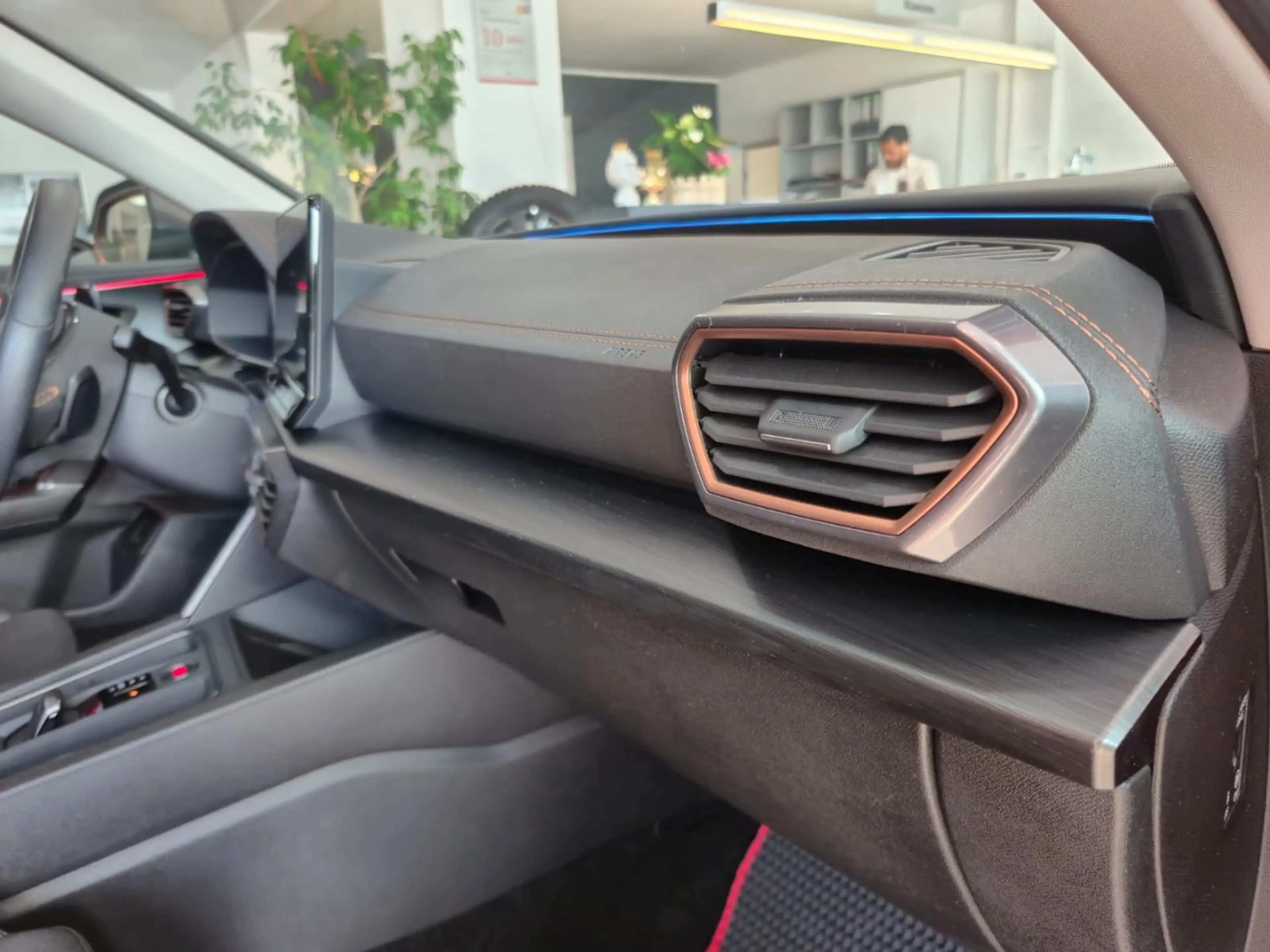CUPRA Formentor DCC*360 Kamera — photo 21