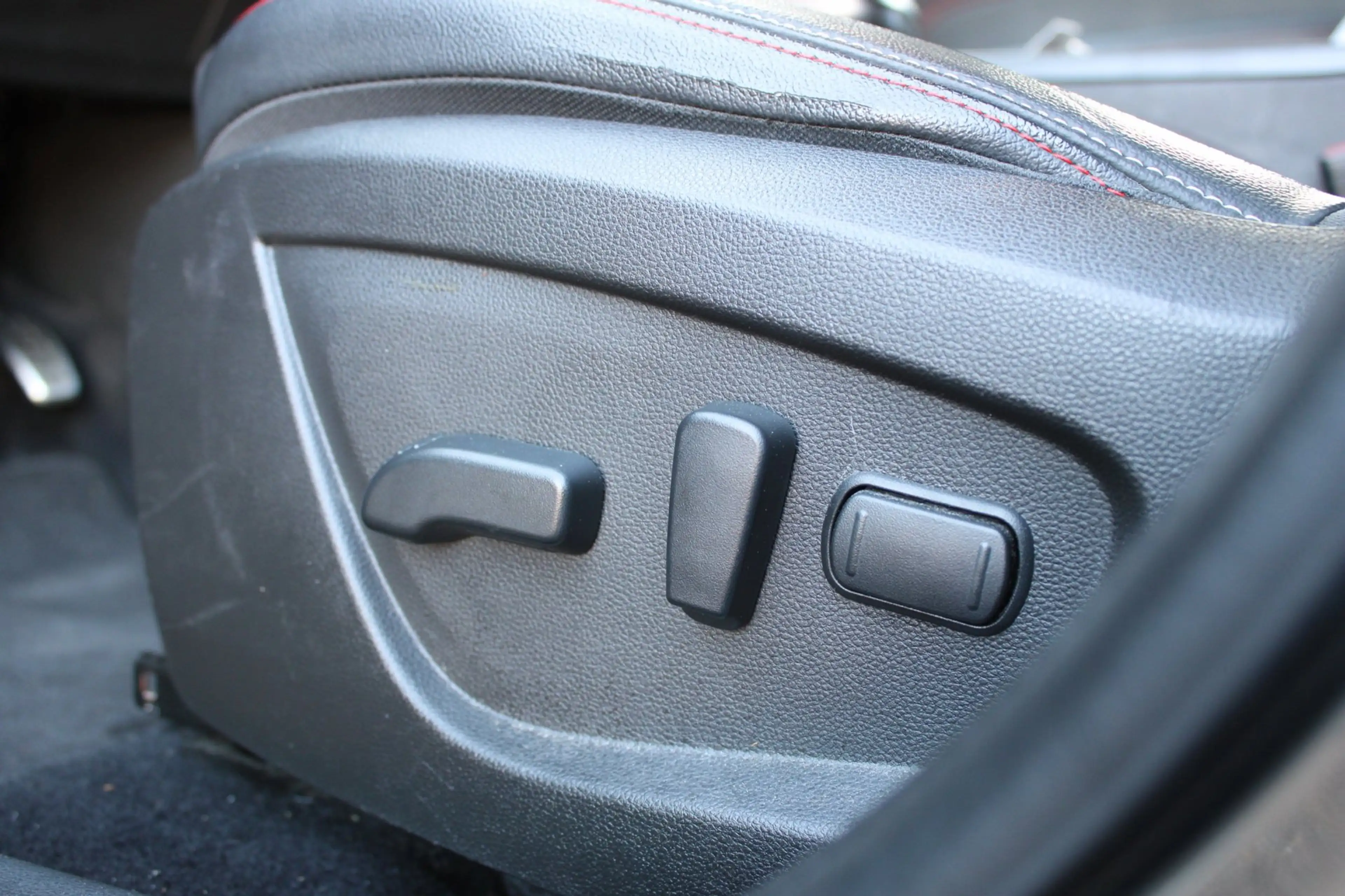 Renault Arkana 1.6 E-Tech Hybrid 145 R.S. Line Leder Camera Keyle — photo 9