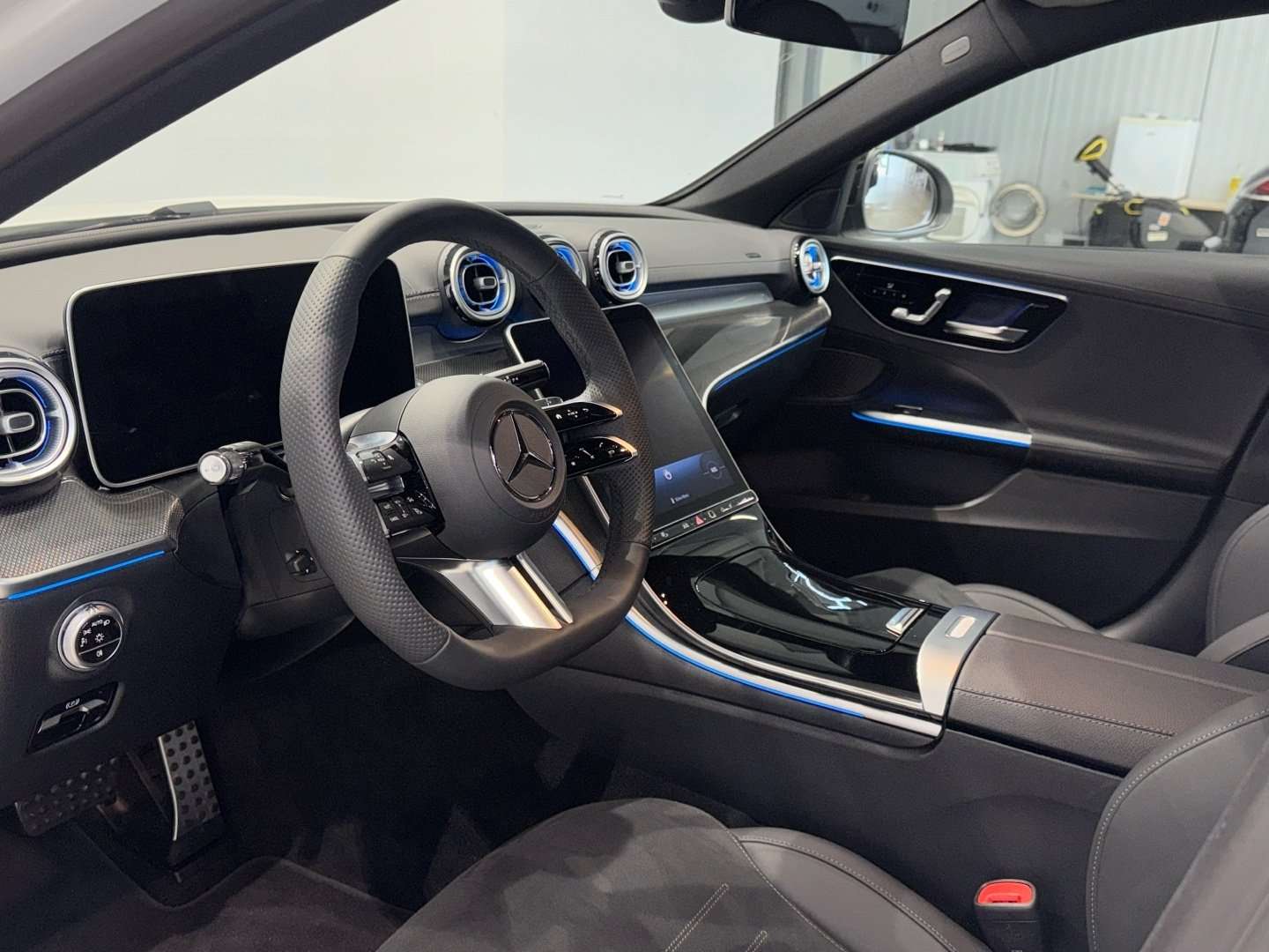 Mercedes-Benz C 220