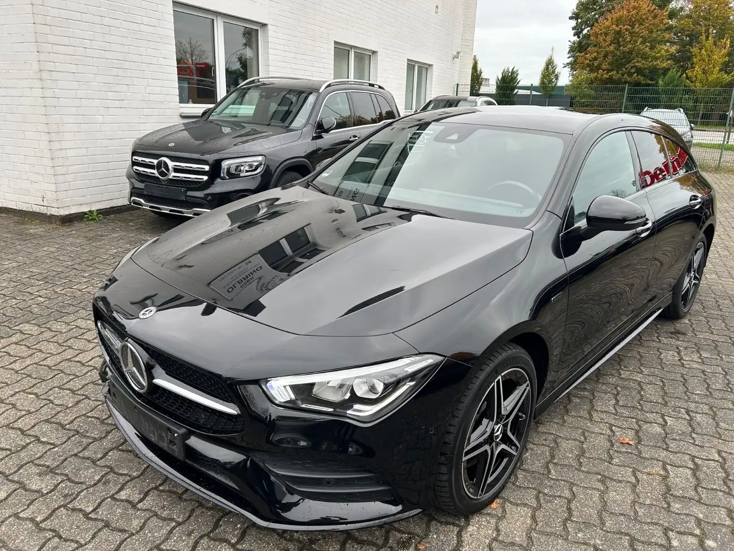 Mercedes-Benz CLA 250 CLA 250 e SB AMG line Night Paket LED Kamera Amb Schwarz - 1