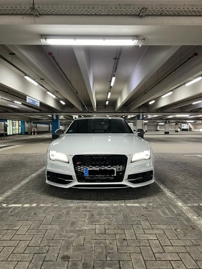 Audi S7 Luft/B&O/HUD/SoftClose/Nacht/Carbon/RS-Sitze - 2