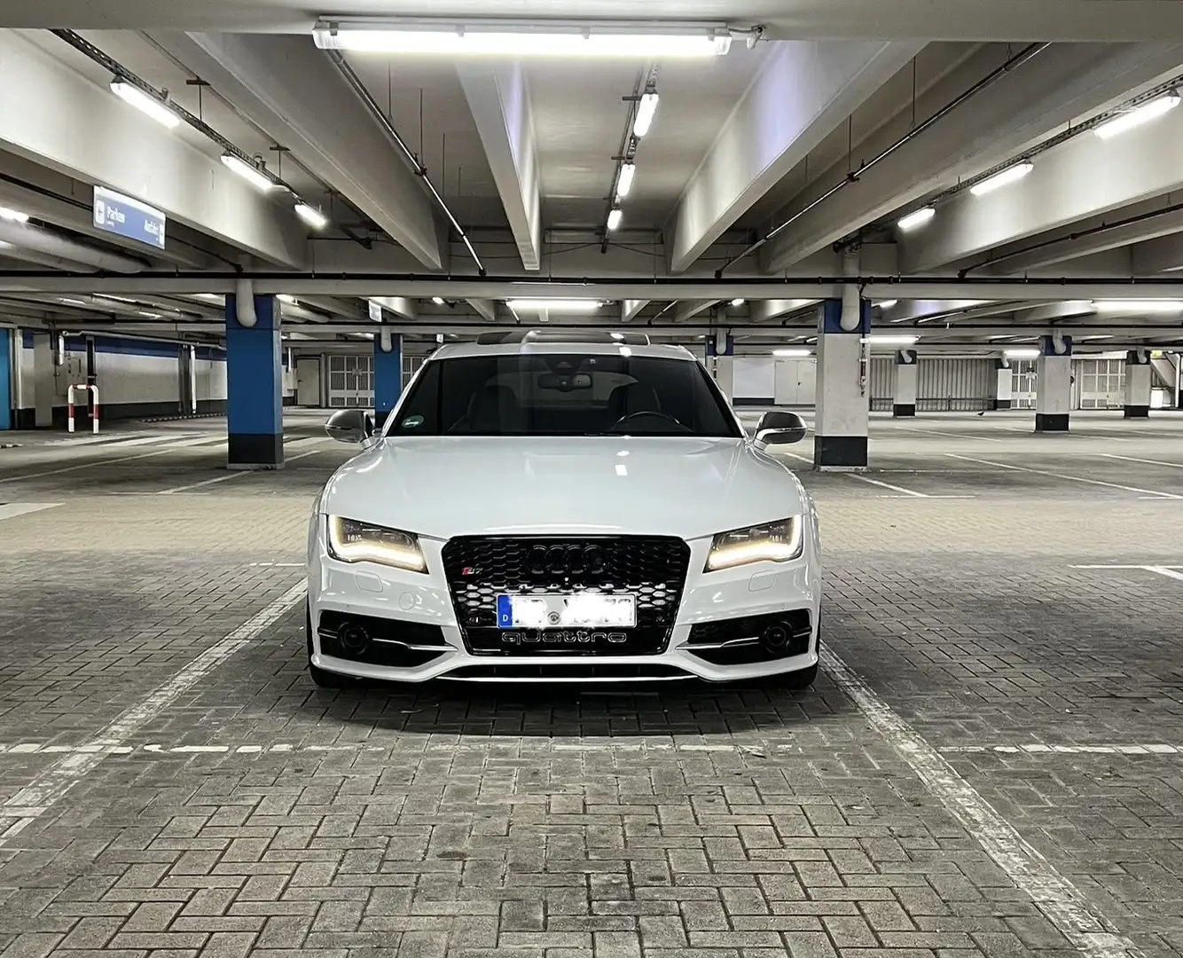 Audi S7 Luft/B&O/HUD/SoftClose/Nacht/Carbon/RS-Sitze - 1