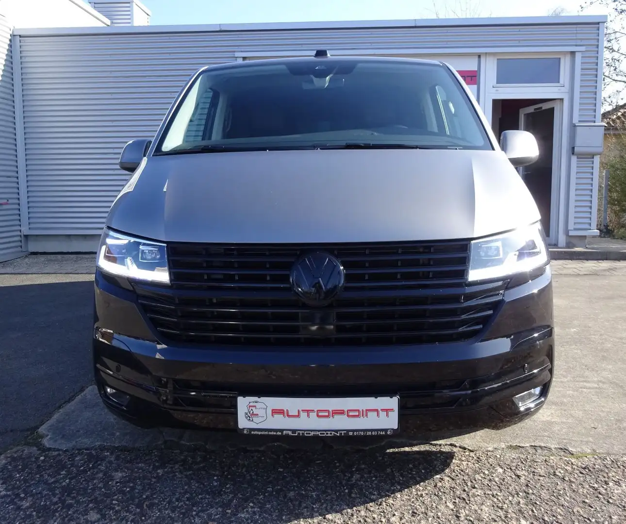 Volkswagen T6 Multivan T6.1 MULTIVAN GEN SIX 4 MOTION DSG LED AHK KAMER Schwarz - 2
